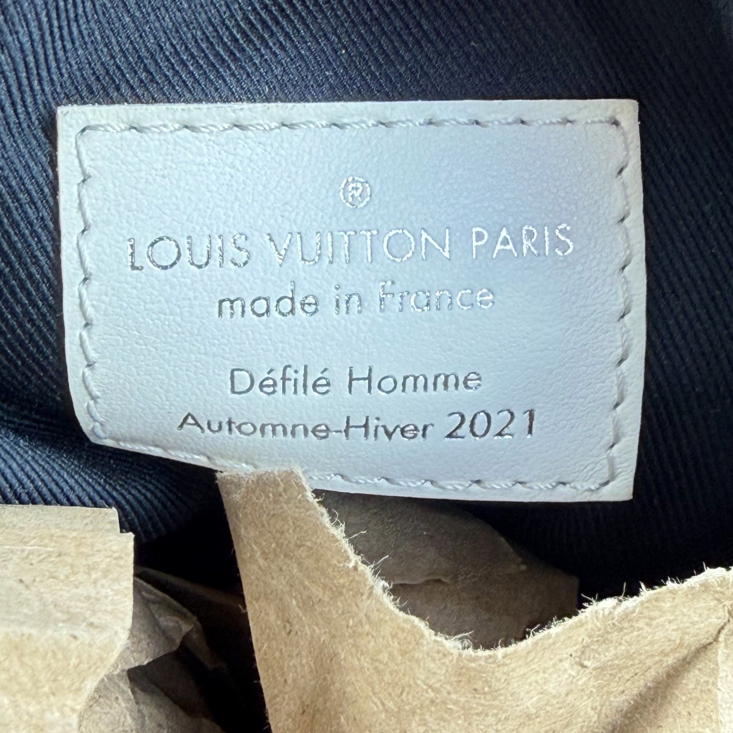 Louis Vuitton Louis Vuitton Discovery Backpack Blue Size ONE SIZE - 8 Thumbnail