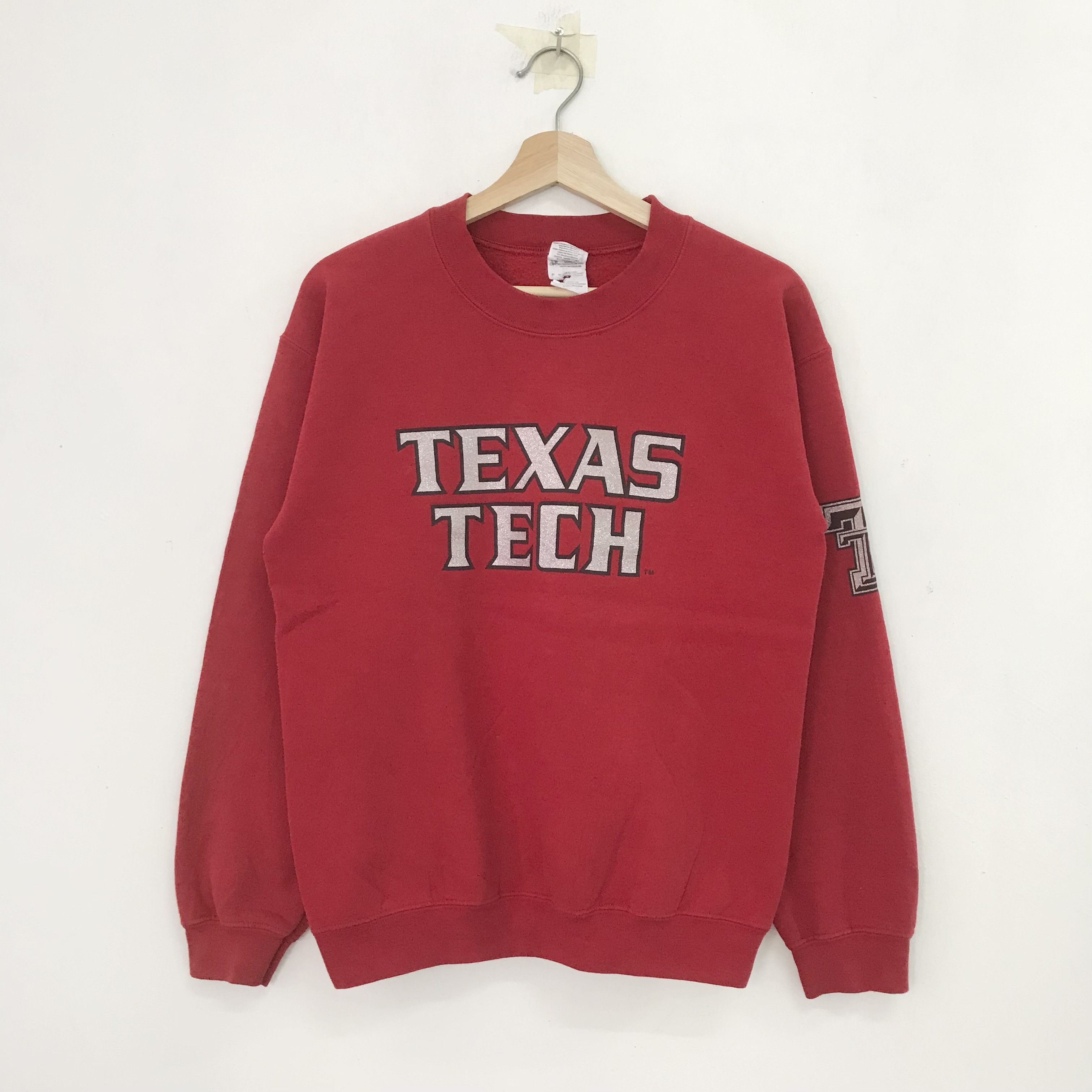 Gildan Vintage Texas Tech University Ncaa Red Sweater - 464 Size US M / EU 48-50 / 2 - 1 Thumbnail