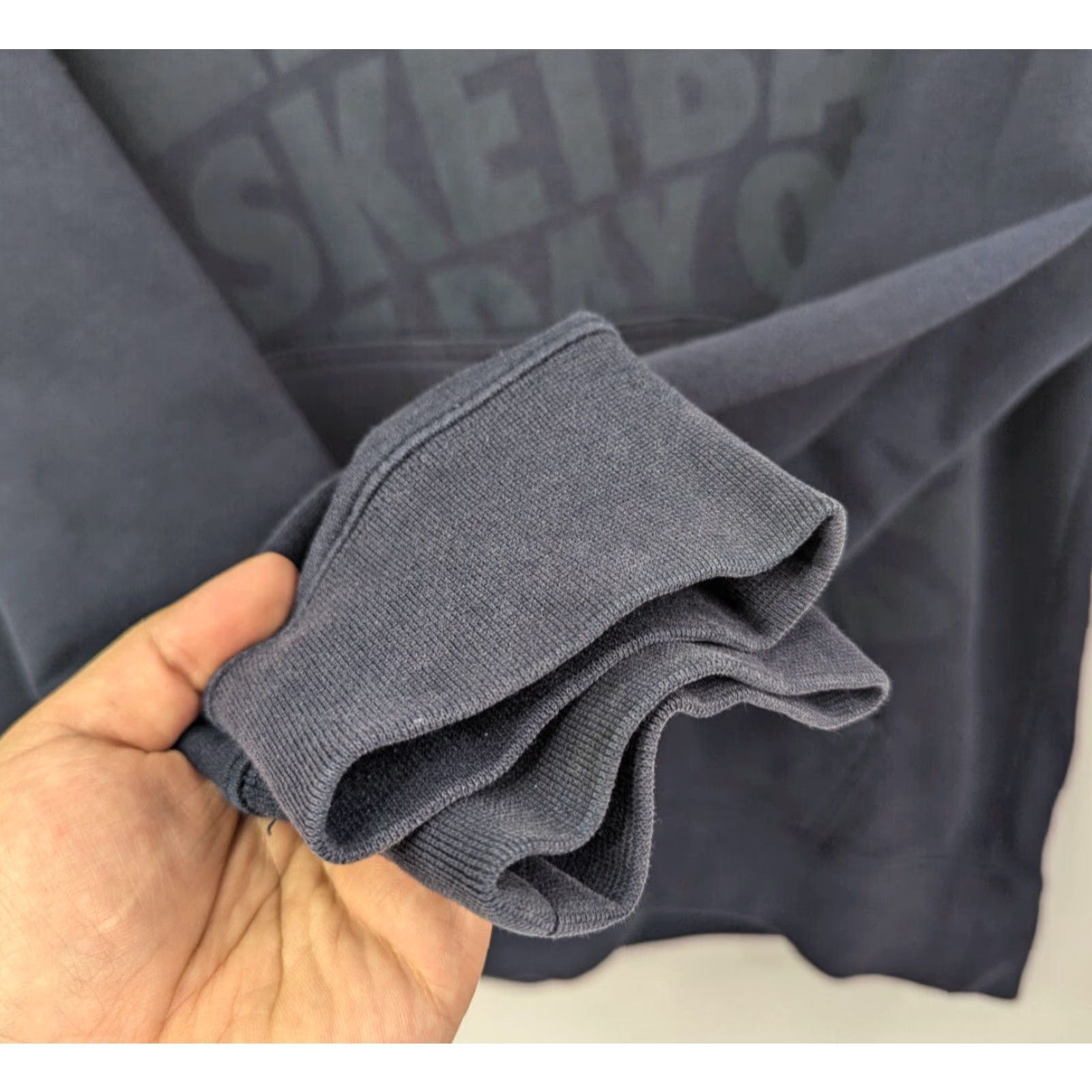 Vintage VINTAGE AND1 Hoodie Mens L Navy Drawstring Hooded Sweatshirt Distressed Logo Graphic Print Blue Cotton Blend Size US L / EU 52-54 / 3 - 2 Thumbnail