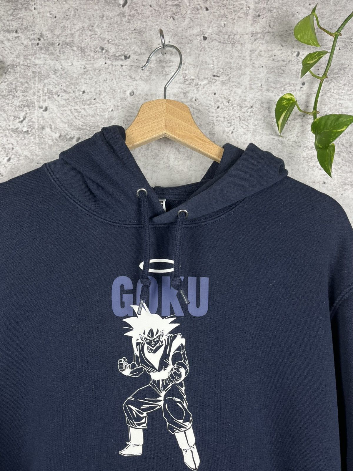 Anime × Japanese Brand × Uniqlo UNIQLO DRAGON BALL GOKU HOODIE PULLOVER Size US M / EU 48-50 / 2 - 1 Thumbnail