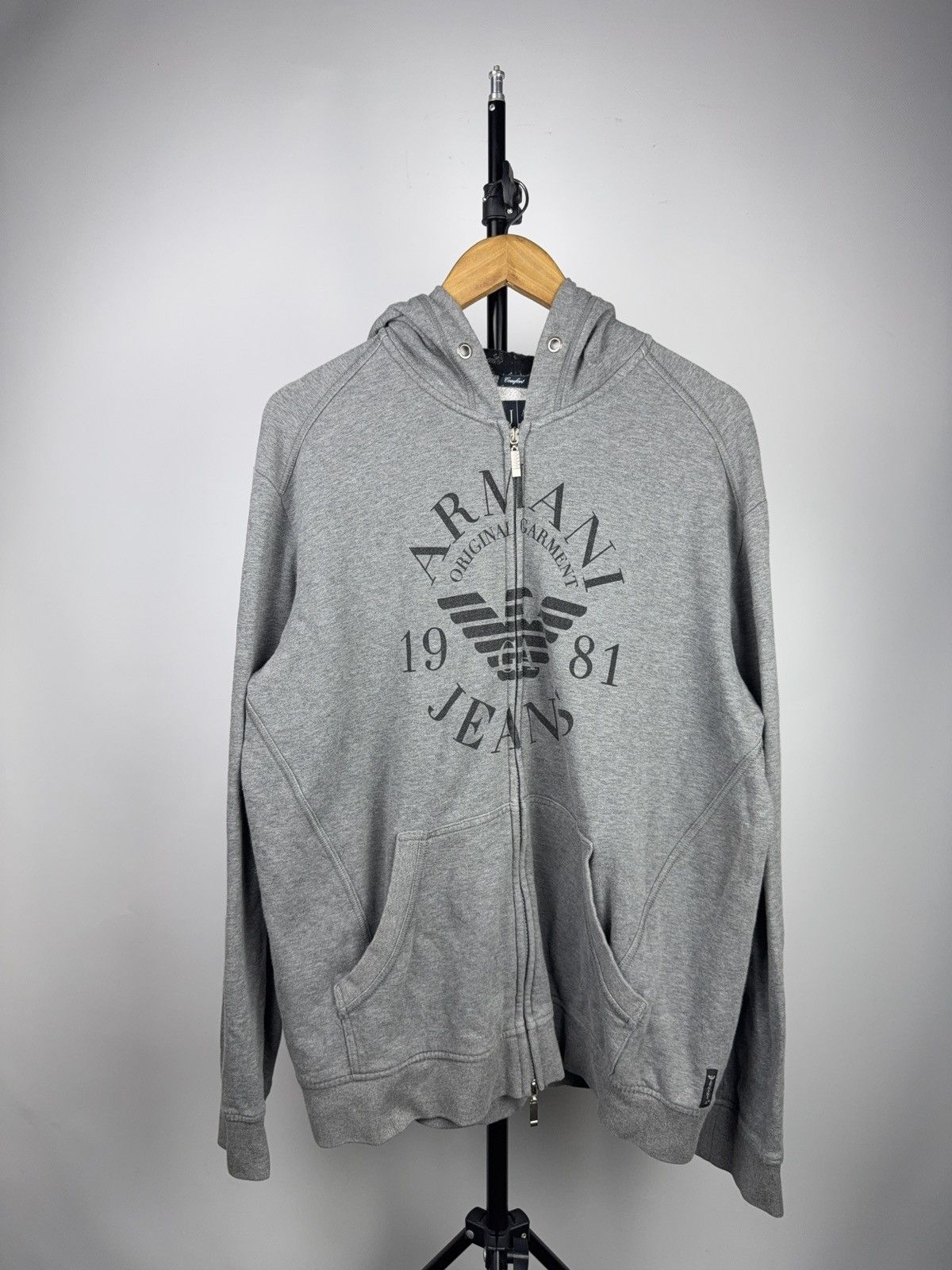 Armani 00s Armani Jeans Grey Zip Hoodie Logo Print Casual Fit Size US XL / EU 56 / 4 - 1 Thumbnail