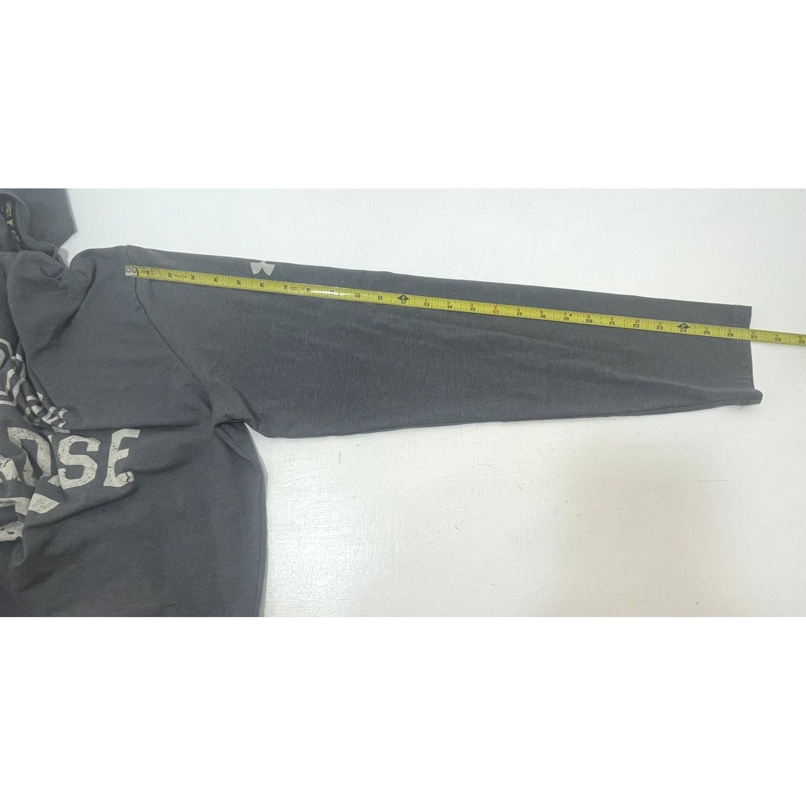 Under Armour Under Armour Shirt Men XL Long Sleeve HeatGear Gray Iron Paradise The Rock Logo Crew Neck Sports Gym Activewear Size US XL / EU 56 / 4 - 5 Thumbnail
