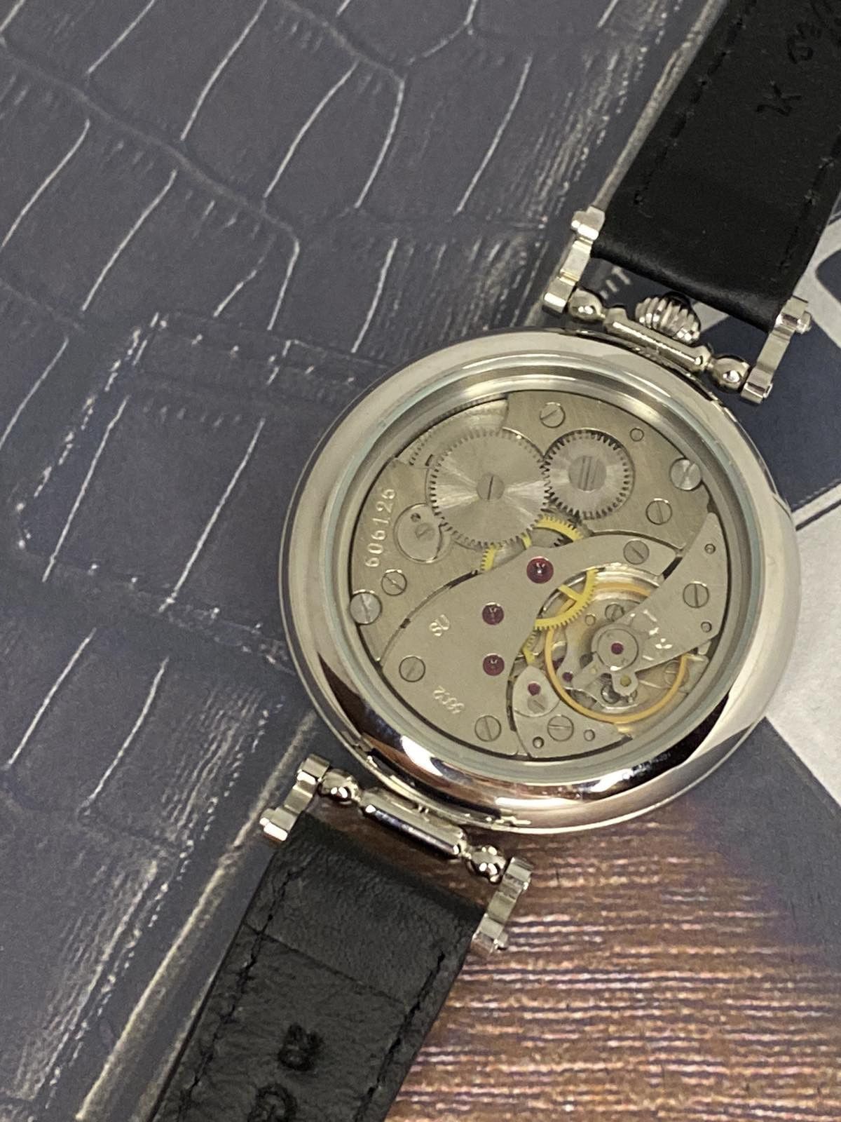 Vintage Vintage Soviet Mens watch "Molnija" 1980s, Mechanical USSR Size ONE SIZE - 5 Thumbnail