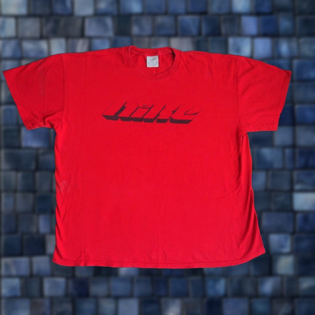 Nike VINTAGE Nike Gray Tee T-Shirt 2XL Mens Grafﬁc Red Spellout Swoosh Logo 2000s Y2k Shirt Size US XXL / EU 58 / 5 - 1 Thumbnail