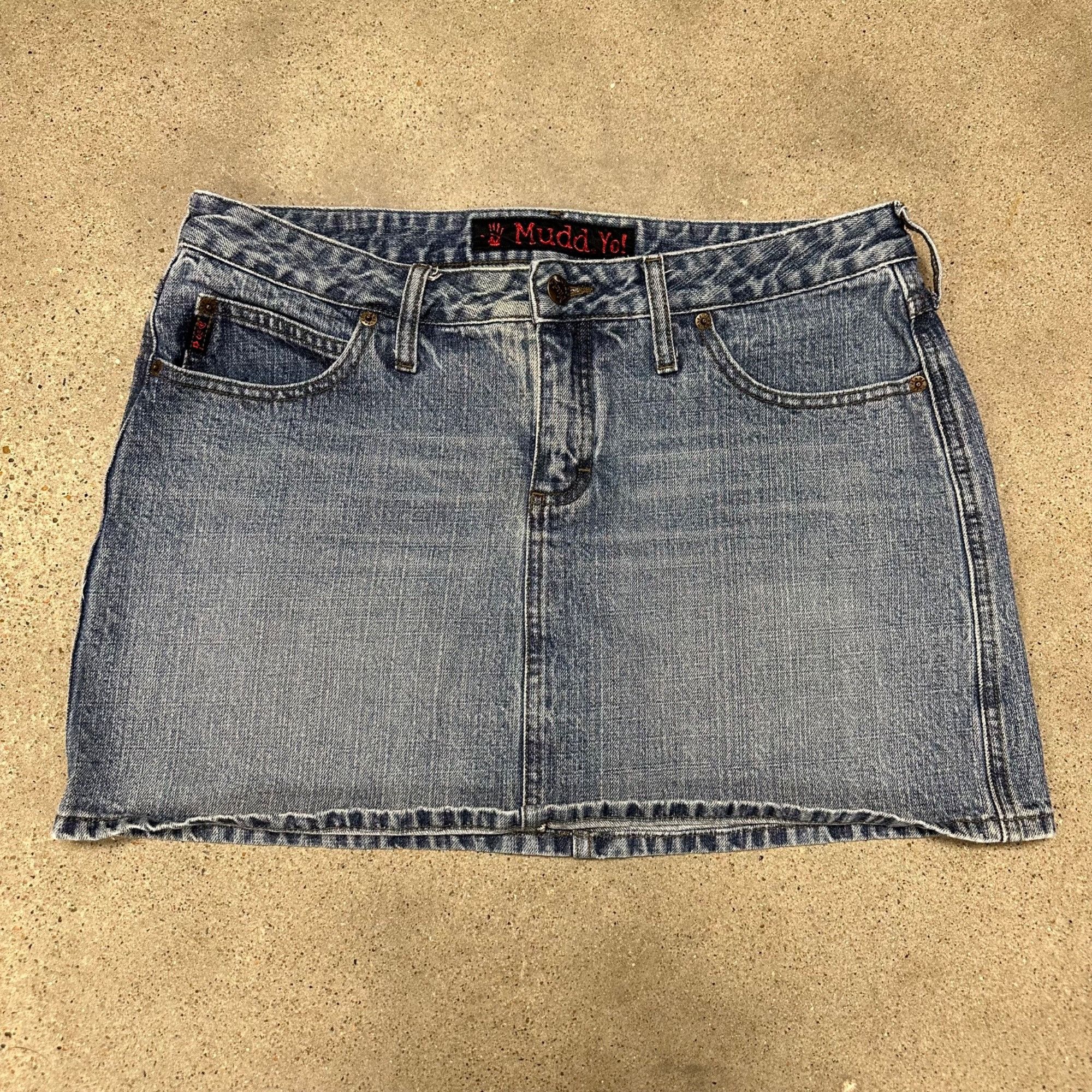 Vintage Vintage Y2K Mudd Denim Mini Skirt Size 34" / US 12 / IT 48 - 1 Thumbnail