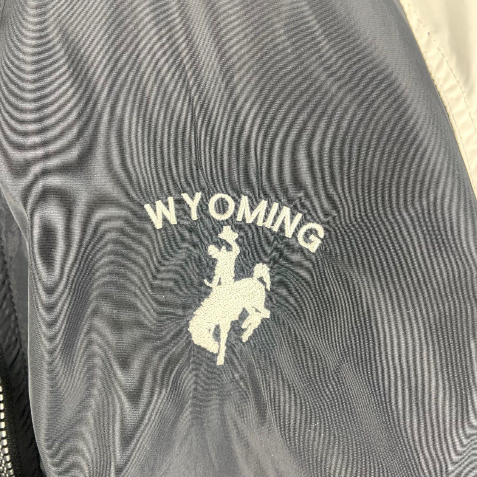 Nike Vintage Nike Wyoming Windbreaker Size US L / EU 52-54 / 3 - 5 Thumbnail