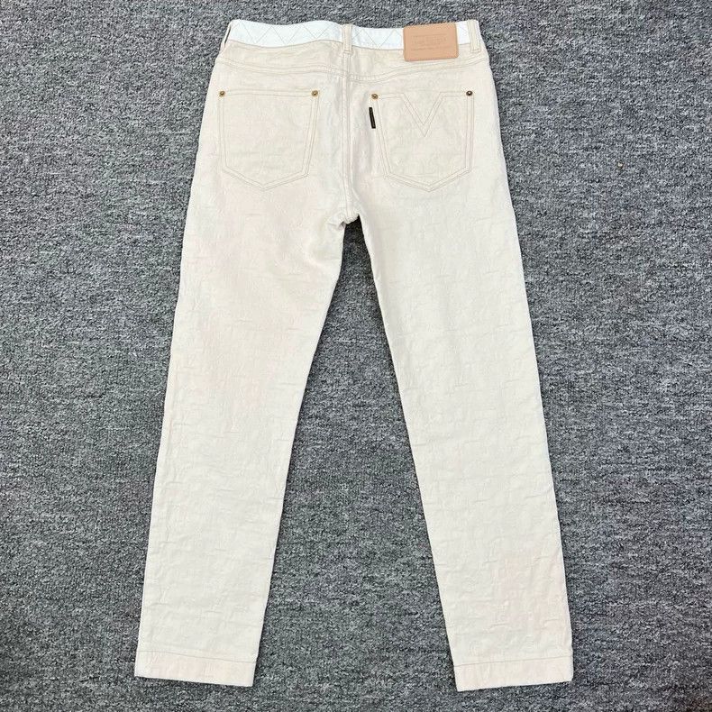 Louis Vuitton Louis Vuitton Beige dark embossed jeans 2502-Nextarrow Size 37" - 1 Thumbnail