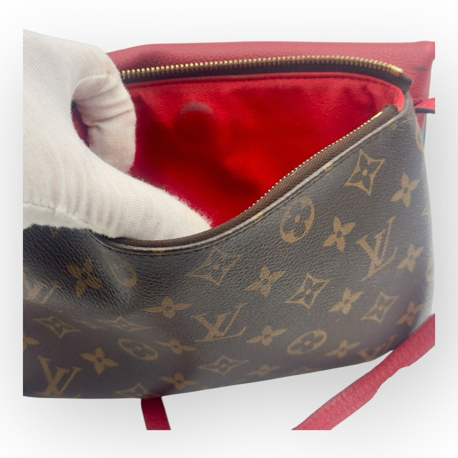 Louis Vuitton authentic Monogram Twice Crossbody Bag With Red Leather Size ONE SIZE - 11 Thumbnail