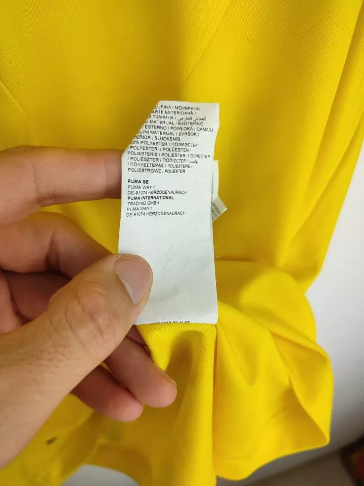 Puma Chris#33 Bundesliga 2018-19 Borussia Dortmund Kit Soccer Size US L / EU 52-54 / 3 - 7 Thumbnail