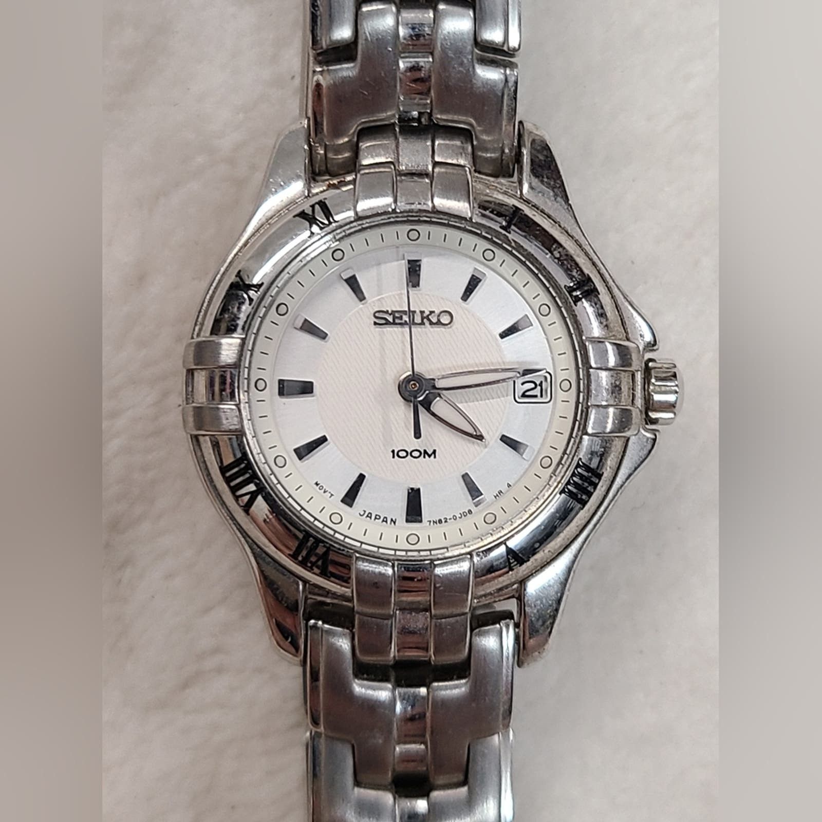image of Seiko Women's Le Grand Sport Silver Tone Watch 7N82-0Dp0