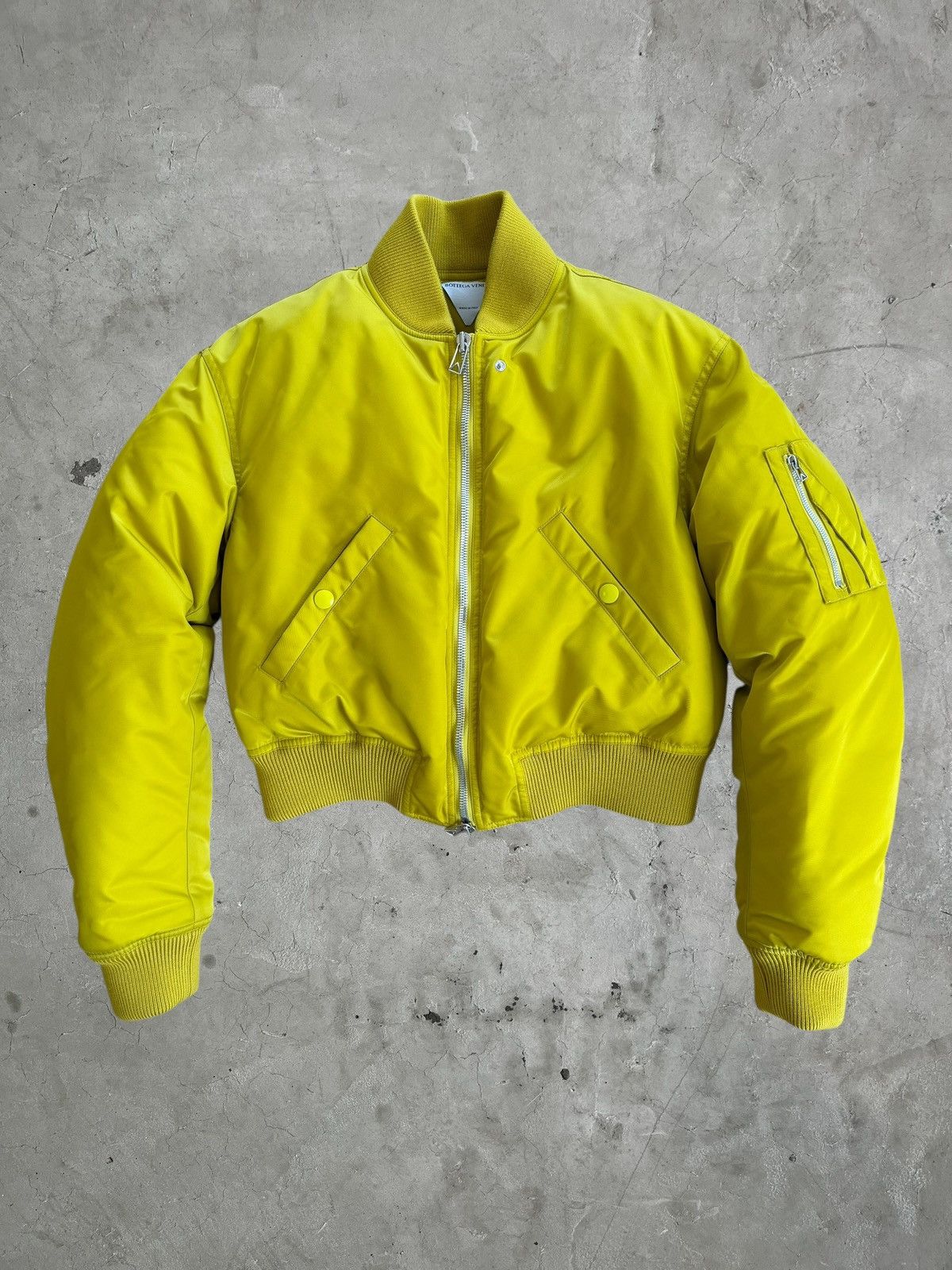 Bottega Veneta Bottega Veneta Cropped Bomber Jacket Size US S / EU 44-46 / 1 - 1 Thumbnail