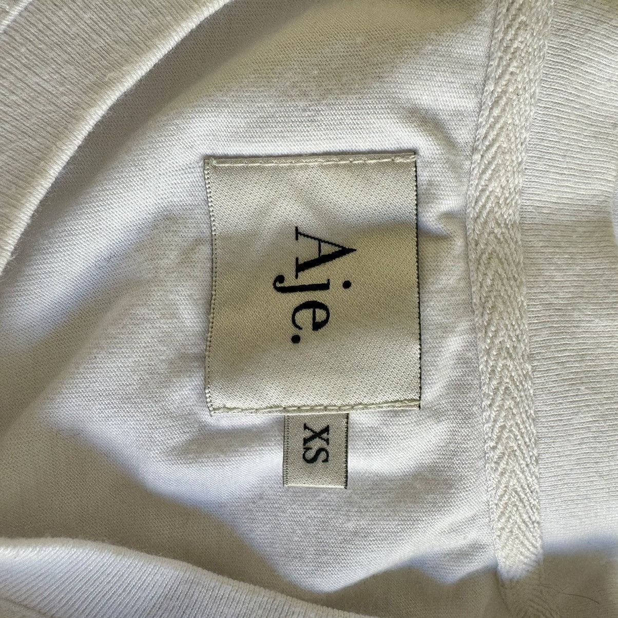 Aje Aje T-shirt Size XS / US 0-2 / IT 36-38 - 7 Thumbnail