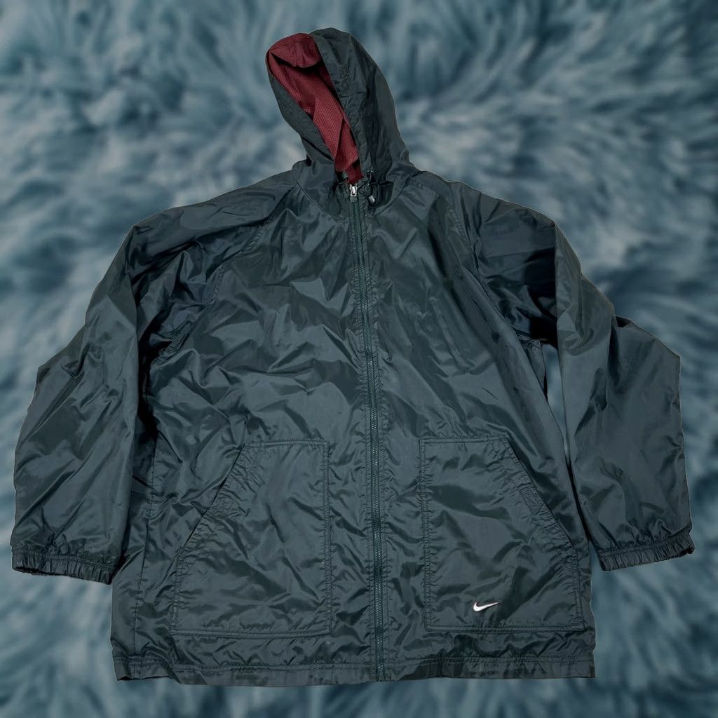 Nike VINTAGE Nike Windbreaker Jacket Nylon Hooded Parka 90s Green XL Mens Size US XL / EU 56 / 4 - 1 Thumbnail