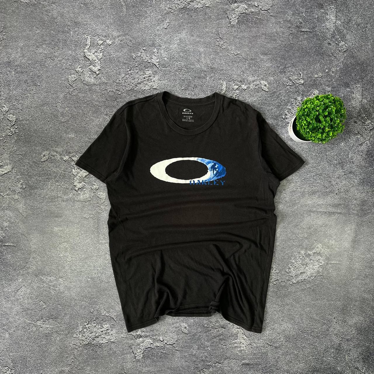 Oakley Vintage Black Oakley Big Logo Gorpcore T-Shirt Size US L / EU 52-54 / 3 - 1 Thumbnail