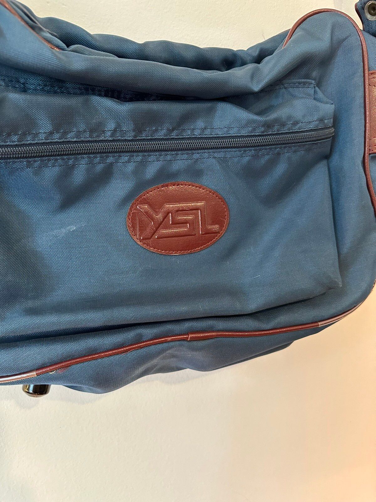 Yves Saint Laurent Vintage Yves Saint Laurent YSL messenger bag Size ONE SIZE - 2 Preview