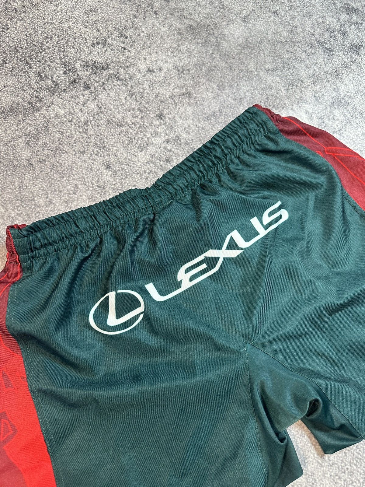 Vintage Vintage Lexus Big Back Logo Rugby Shorts Rare Vintage Y2K XL Size US 36 / EU 52 - 2 Thumbnail