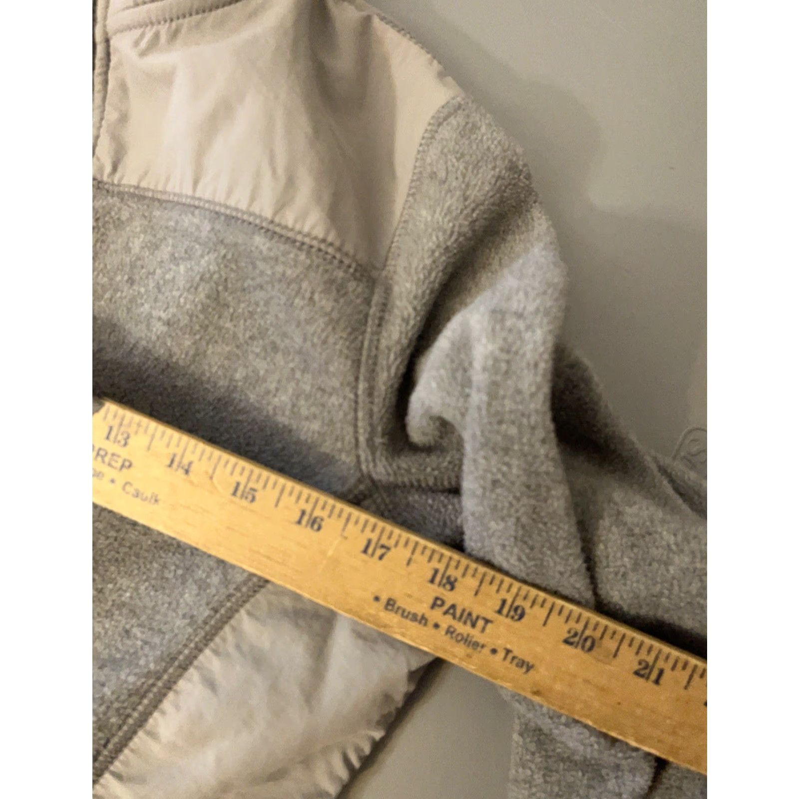 Vintage Aéropostale Women's Jacket Gray Fleece Mid-Length Zip Pockets 87 Medium Size M / US 6-8 / IT 42-44 - 5 Thumbnail