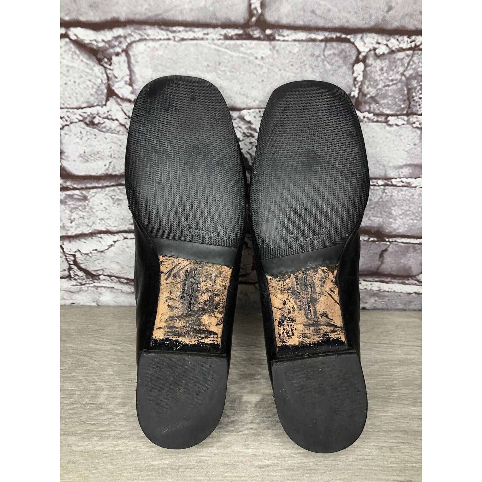 Salvatore Ferragamo Salvatore Ferragamo Black Leather Logo Slip On Loafer Shoes Size US 6 / IT 36 - 19 Thumbnail
