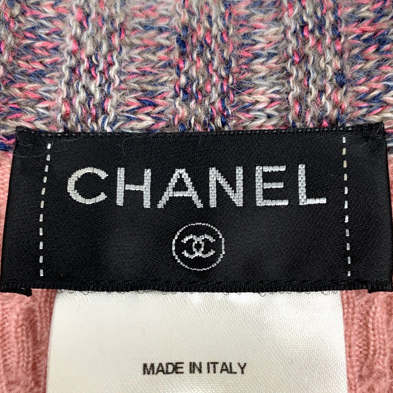 Chanel Chanel V-neck Pink Cashmere Silk Blend Knitted Dress K26WX Size S / US 4 / IT 40 - 7 Thumbnail