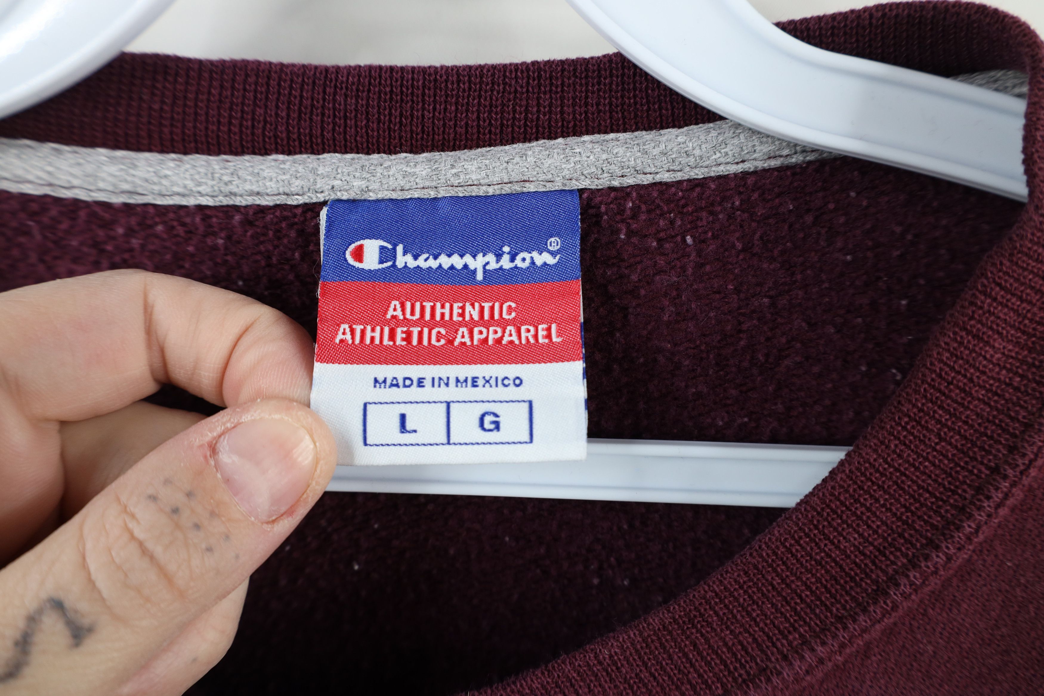 Champion × Vintage Vintage 90s Champion Monochrome Crewneck Sweatshirt Purple Size US L / EU 52-54 / 3 - 9 Thumbnail
