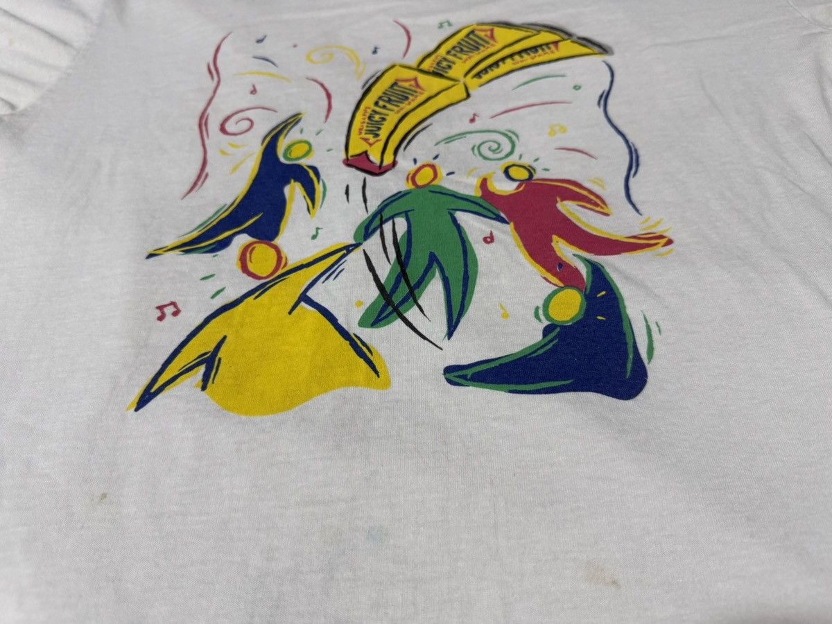 Vintage Vintage 90s Wrigley’s Chewing Gum T-Shirt Distressed Size US L / EU 52-54 / 3 - 2 Thumbnail