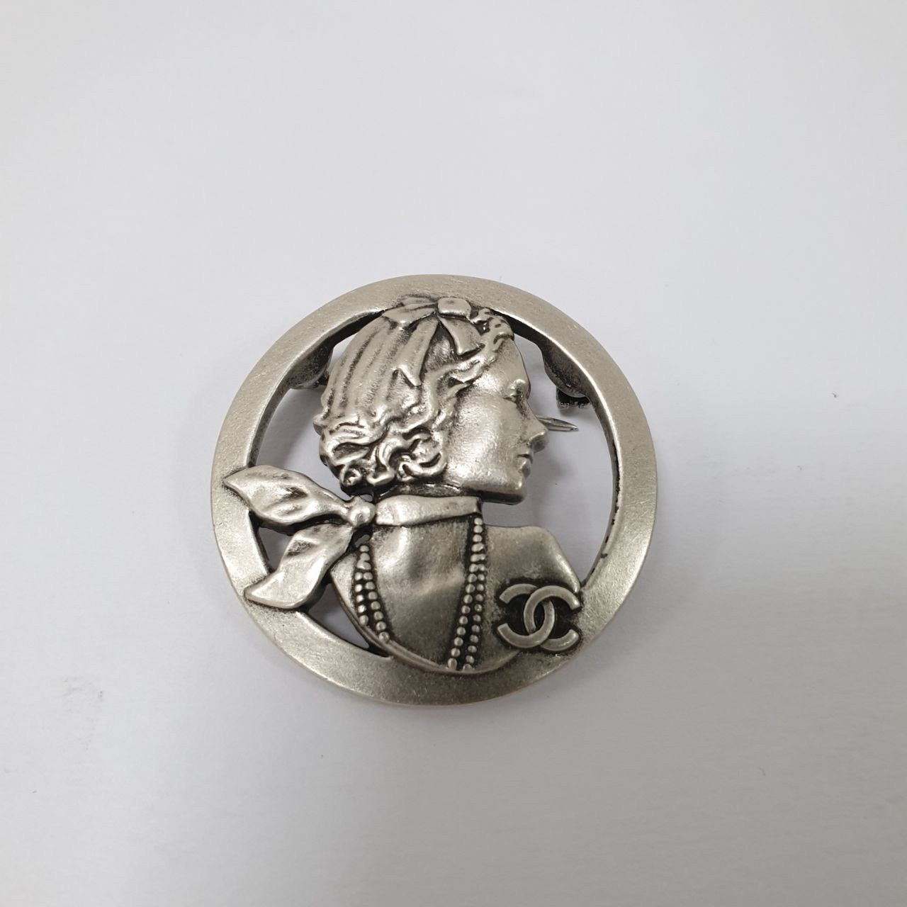 Chanel Chanel Silver-tone Mademoiselle Brooch Size ONE SIZE - 1 Thumbnail