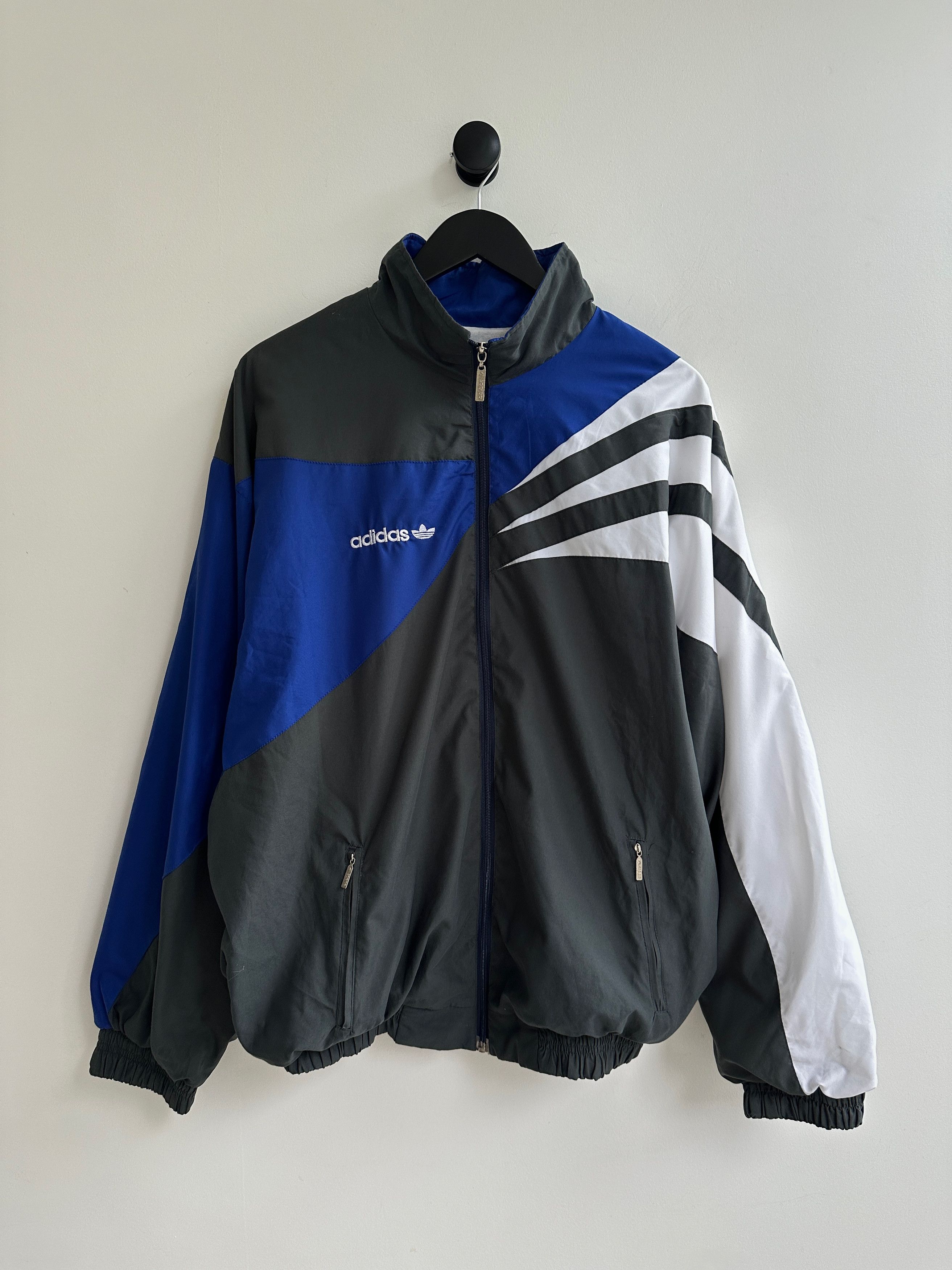 Adidas Vintage Adidas Light Track Jacket Size US L / EU 52-54 / 3 - 1 Thumbnail