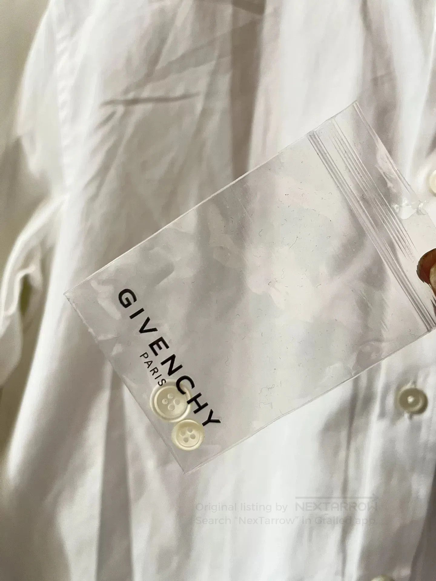 Givenchy Givenchy Classic White Shirt. Size US M / EU 48-50 / 2 - 2 Thumbnail