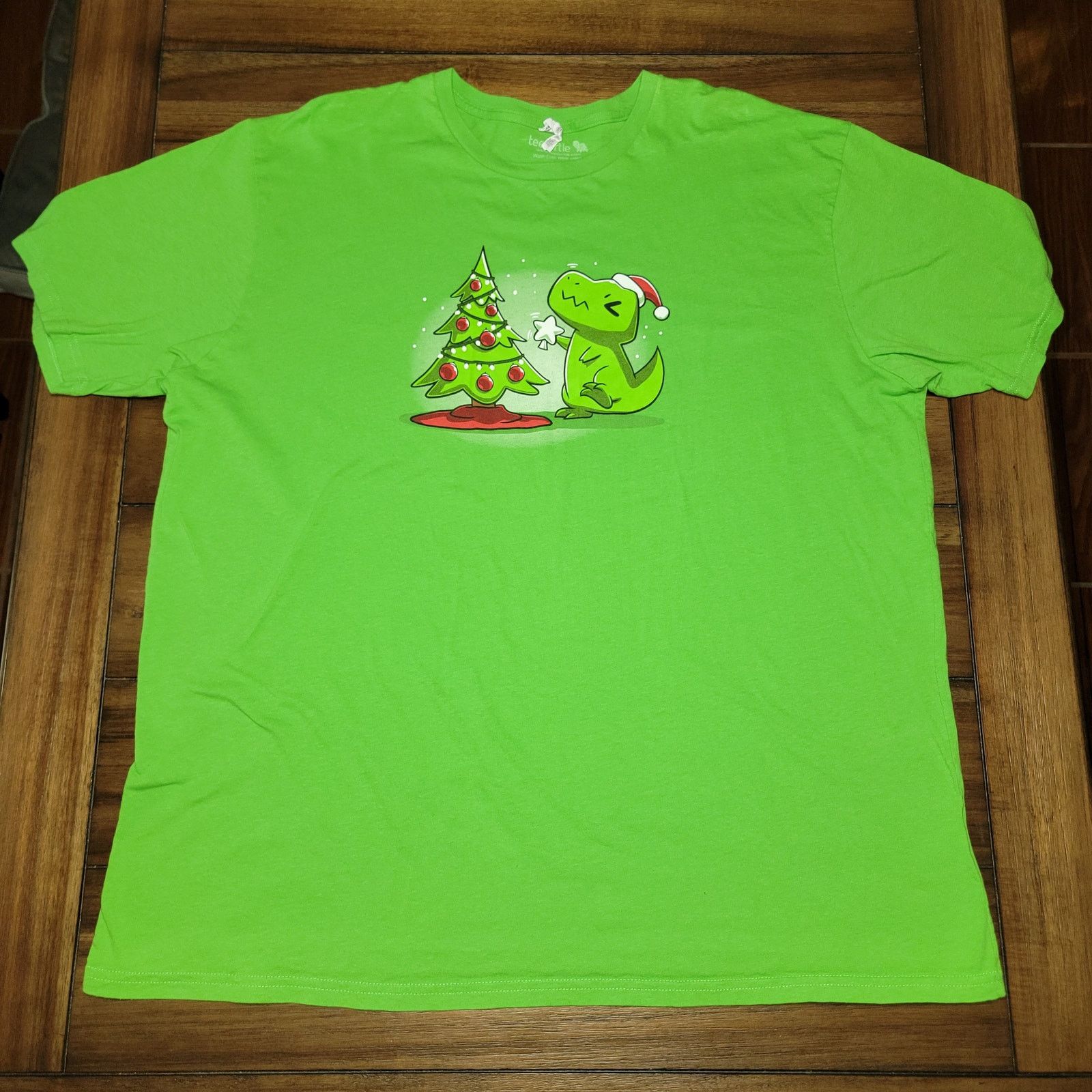 Other Teeturtle Unisex Tee Short Arm Rex Christmas Tree - Size 2XL Size US XXL / EU 58 / 5 - 1 Thumbnail