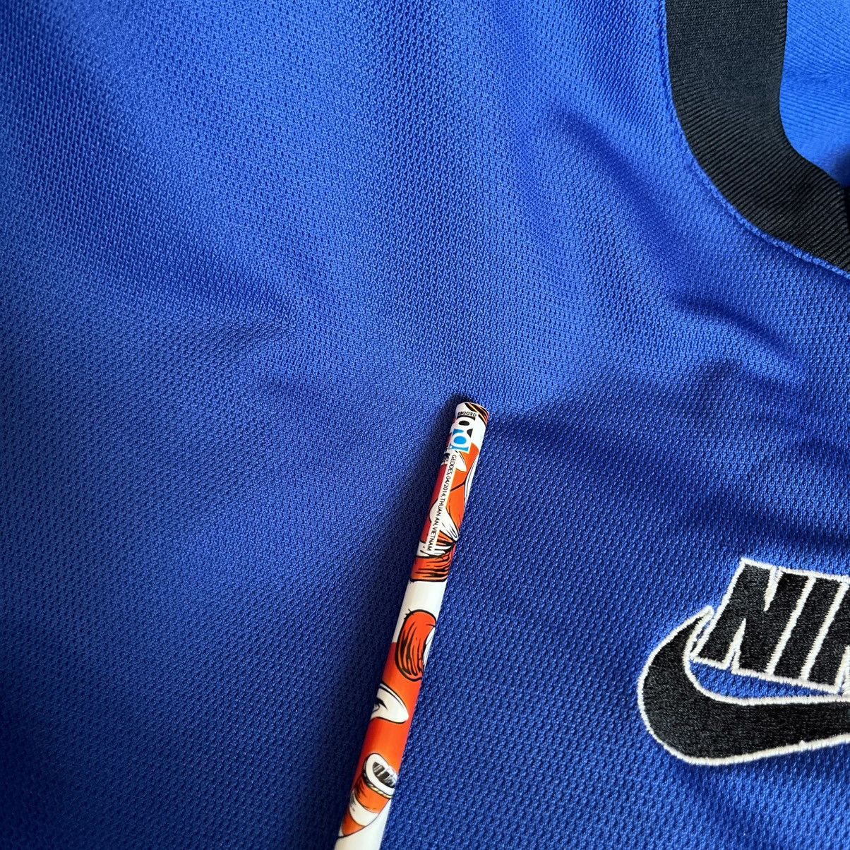 Nike Vintage 2000s Nike Center Swoosh Logo Soccer Jersey Dri Fit Size US L / EU 52-54 / 3 - 8 Thumbnail