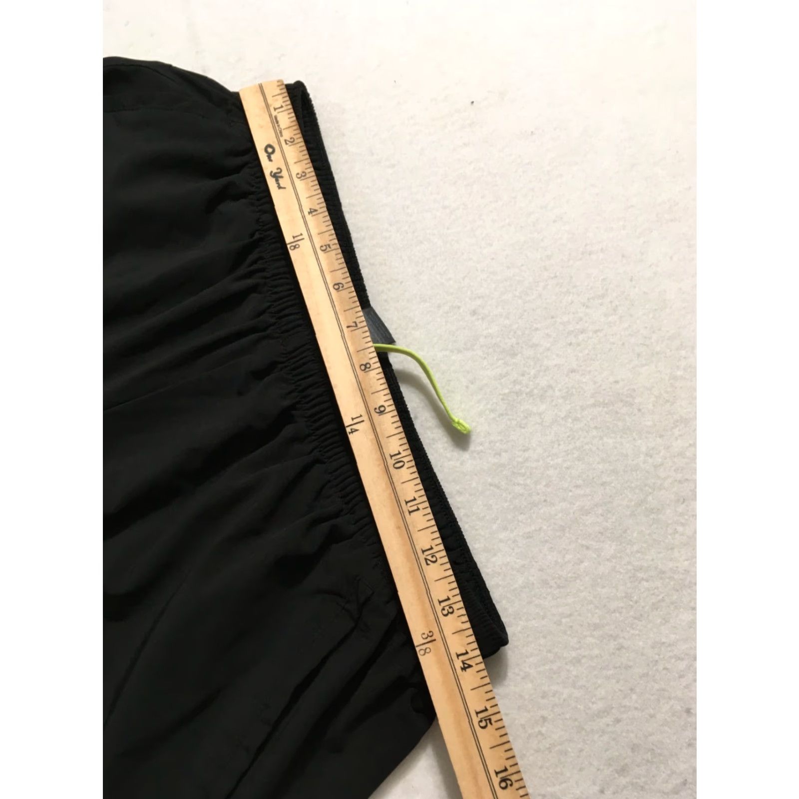Champion Champion Joggers Black Mens L Drawstring Pockets Stretch Pants Activewear Gym & Training Size US 33 - 6 Thumbnail