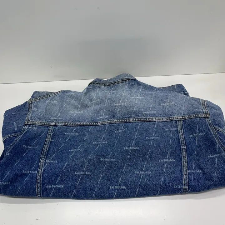 Balenciaga Balenciaga Logo Print Denim Jacket for Women 0079-2507 Size S / US 4 / IT 40 - 8 Thumbnail