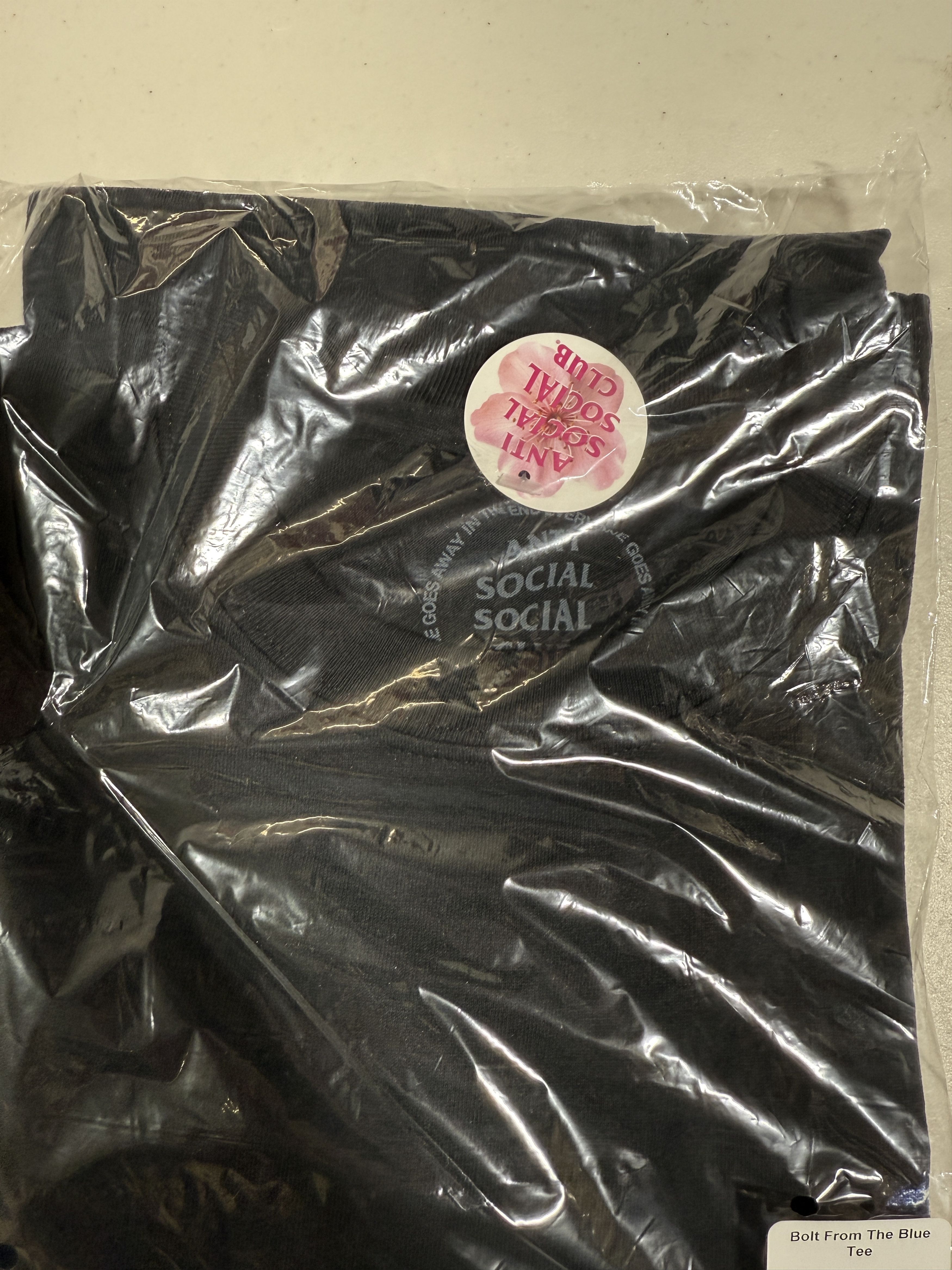 Anti Social Social Club Anti Social Social Club Bolt From The Blue T-shirt Black (M) Size US M / EU 48-50 / 2 - 3 Thumbnail