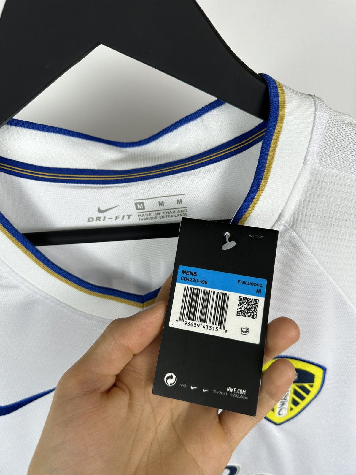 Nike Leeds United #17 Smith Football Jersey Soccer shirt Men’s M Size US M / EU 48-50 / 2 - 9 Thumbnail