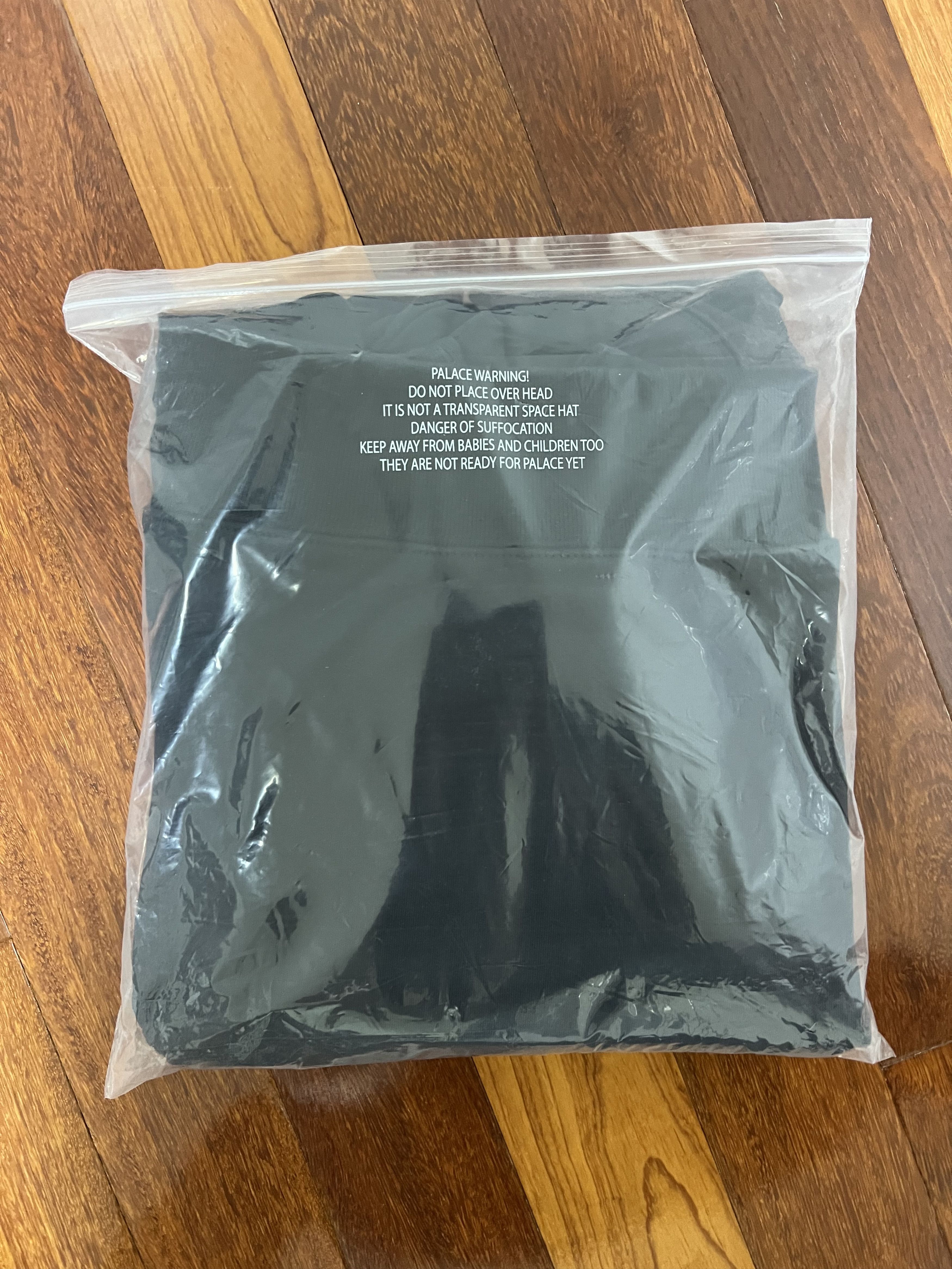 Palace 💚 2019 Palace Flocka P3 Hoodie Black Large NEW Size US L / EU 52-54 / 3 - 12 Thumbnail