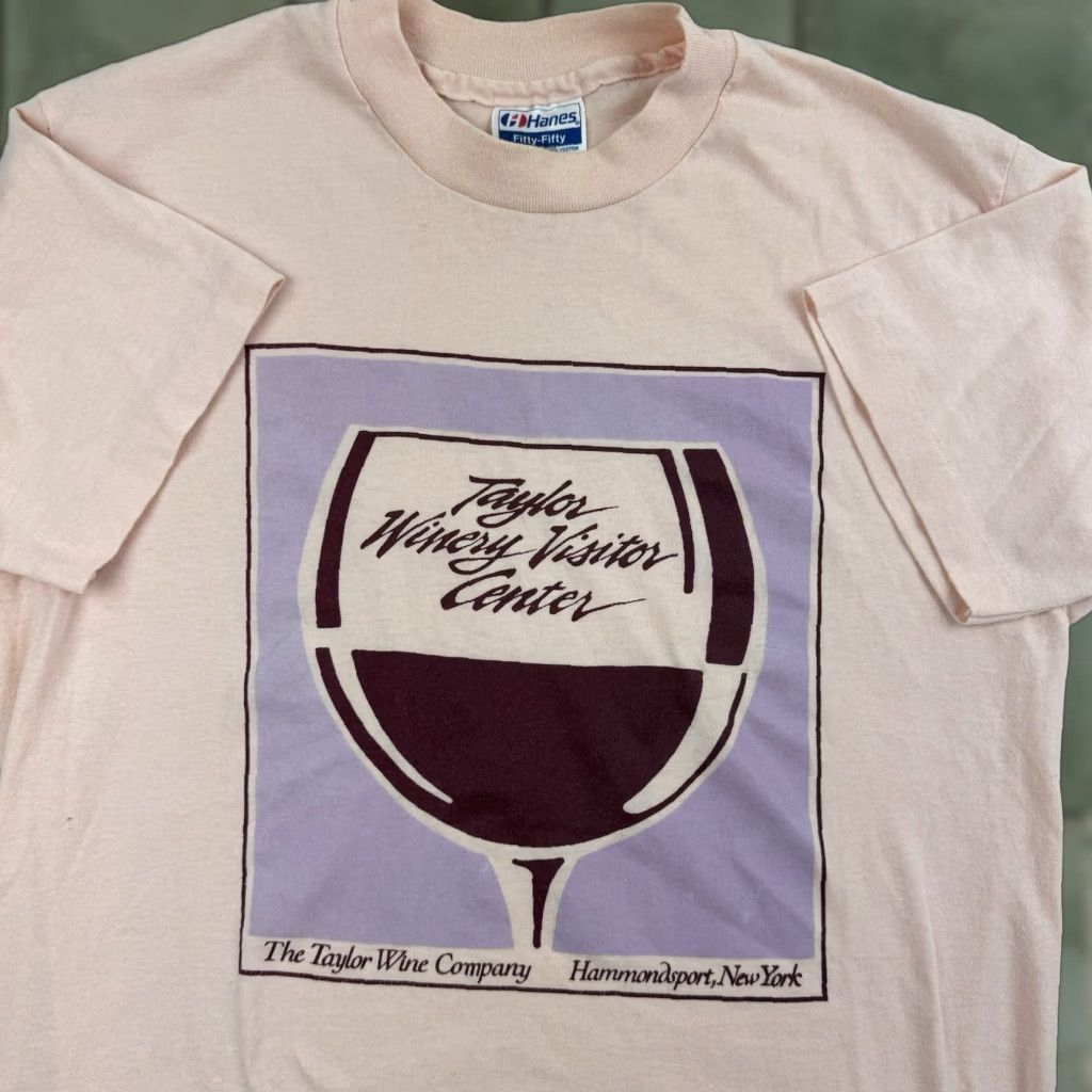 Hanes VINTAGE Hanes T-Shirt Men Adult Medium Pink 80s 90s USA Beverage Coffee Shop Shirt Size US M / EU 48-50 / 2 - 1 Thumbnail