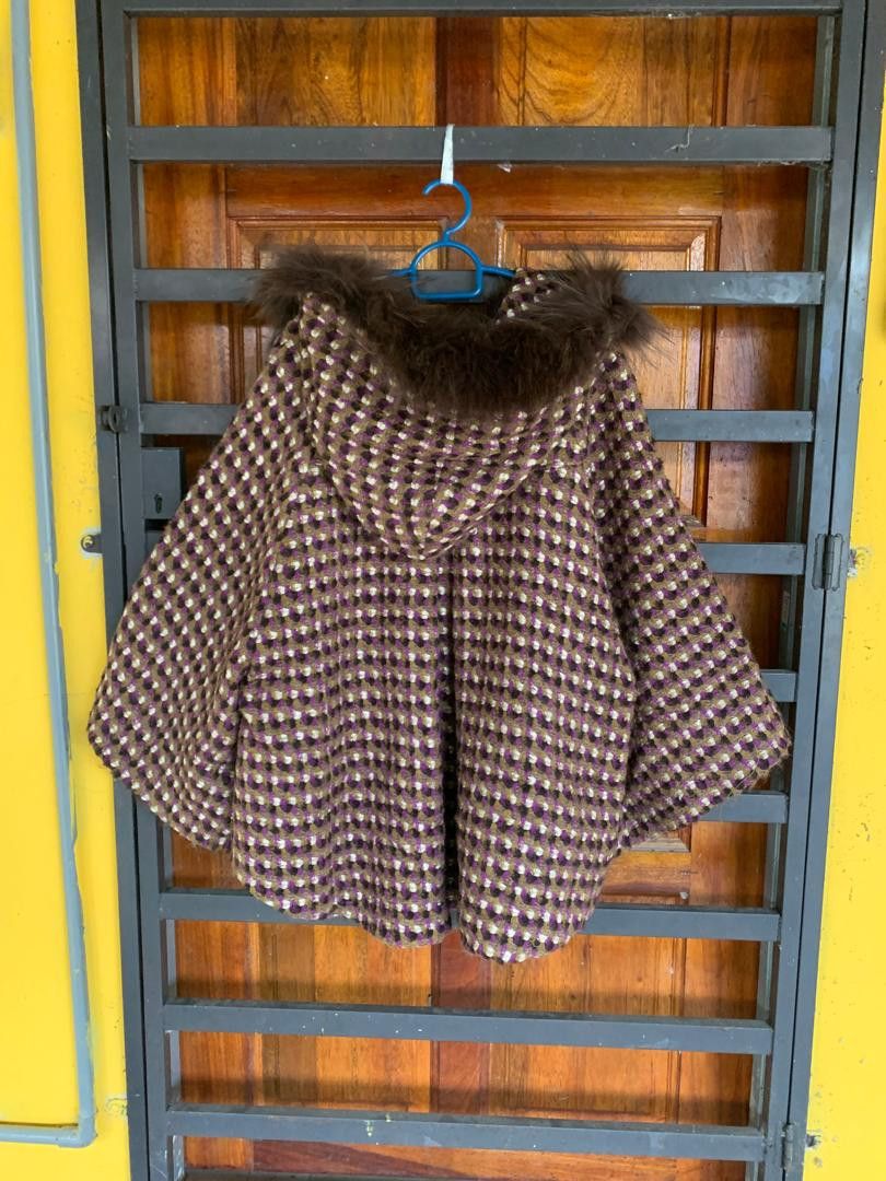 Designer × Japanese Brand Grace Continental cloaks Knitted Size XS / US 0-2 / IT 36-38 - 2 Thumbnail