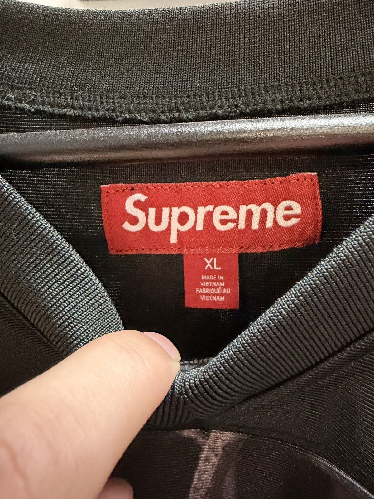 Supreme Supreme Breast Cancer Awareness Jersey Size US XL / EU 56 / 4 - 5 Thumbnail
