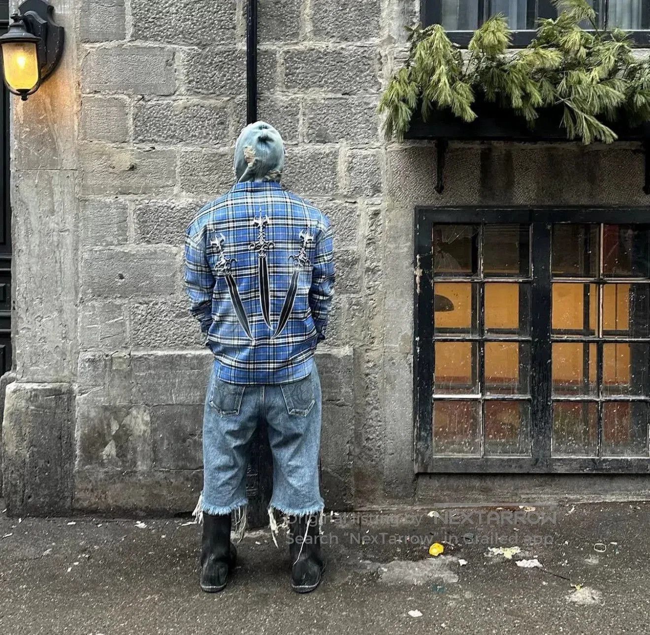 Thug Club blue distressed denim shorts. Size 30" / US 8 / IT 44 - 8 Thumbnail