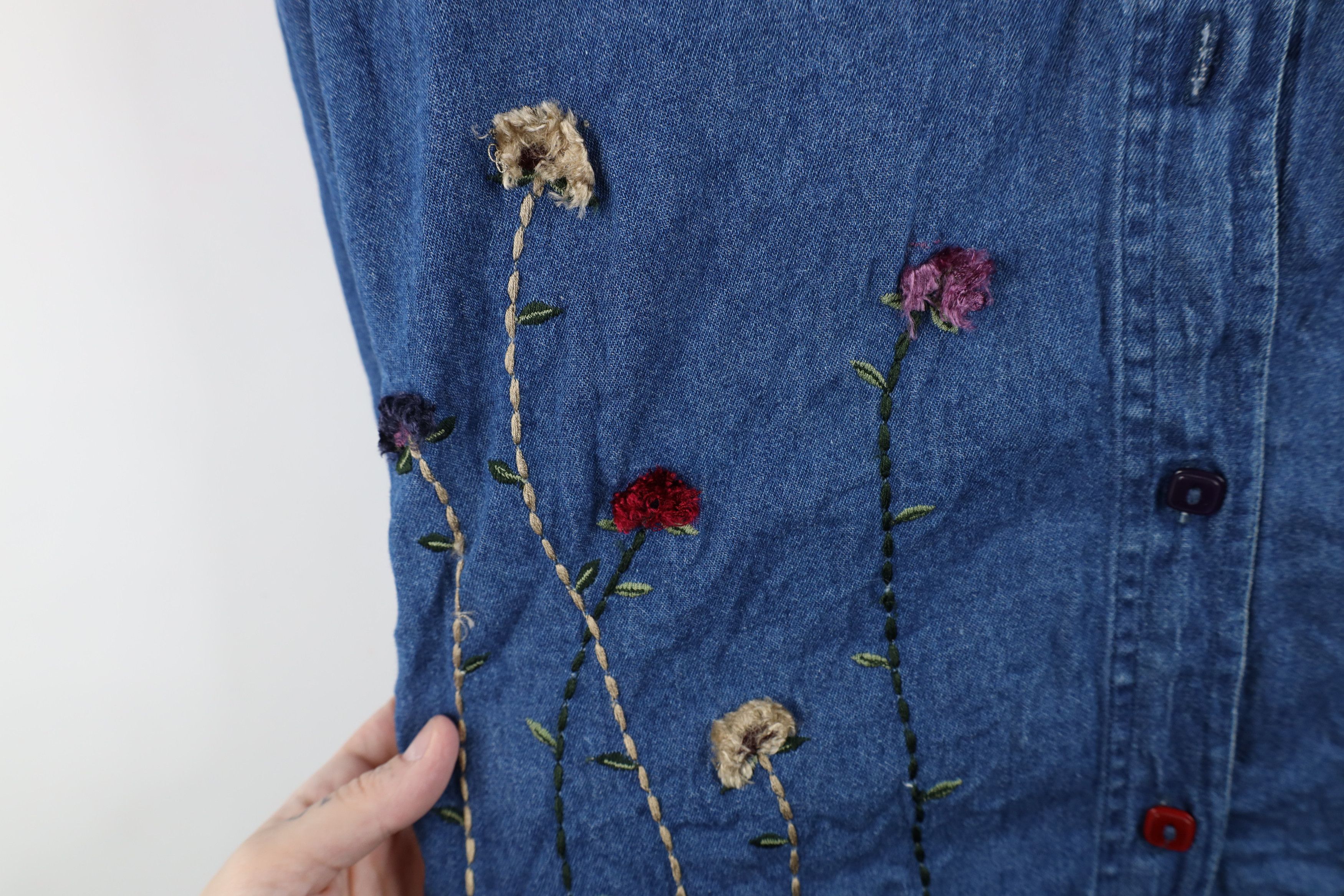 Vintage Vintage 90s Streetwear Embroidered Flower Denim Button Shirt Size XL / US 12-14 / IT 48-50 - 7 Thumbnail
