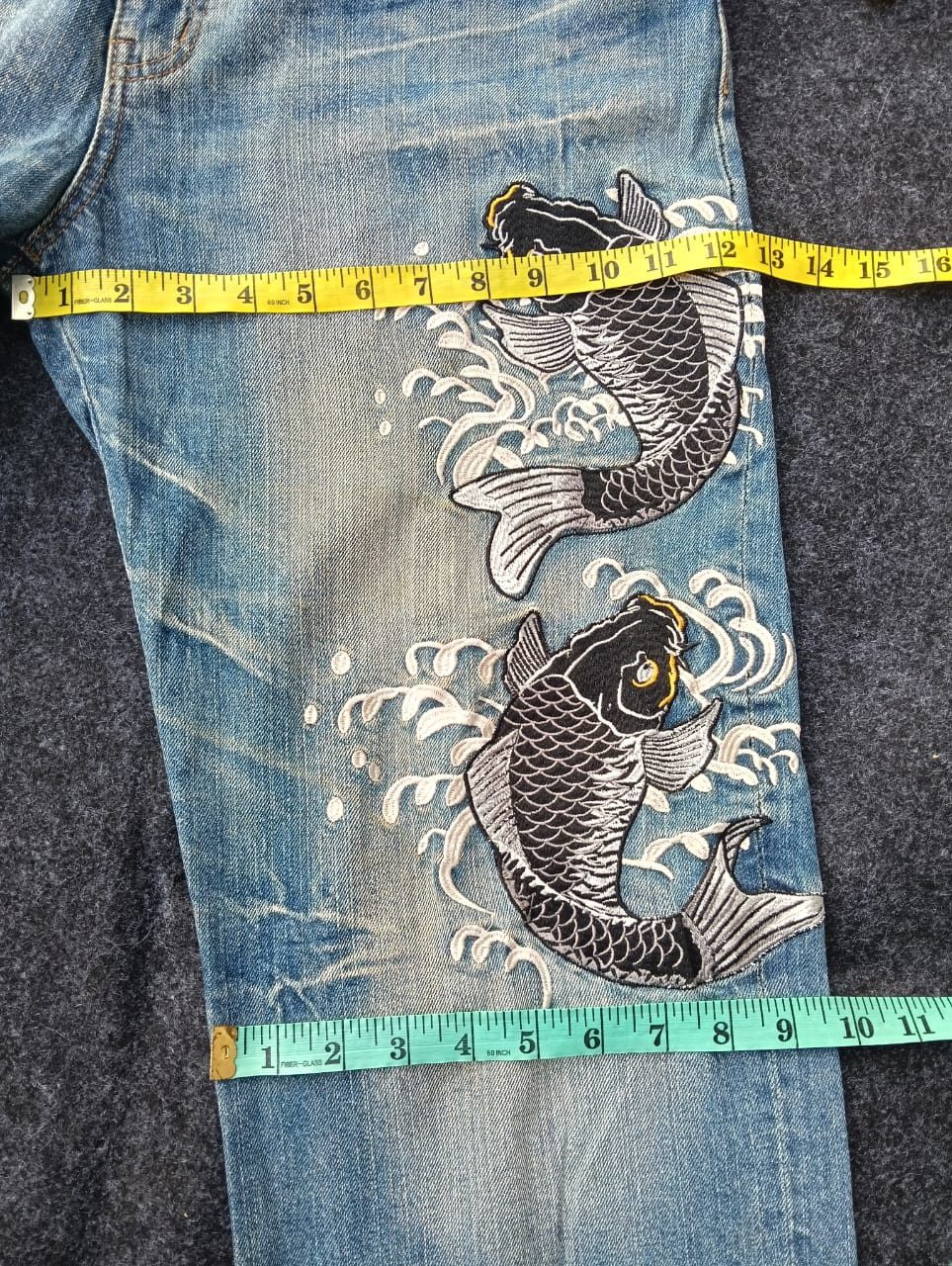 Karakuri Tamashii Rare 🔥 DOMINATE Japanese Koi Fish Embroidered Denim Jeans. Size US 33 - 10 Thumbnail