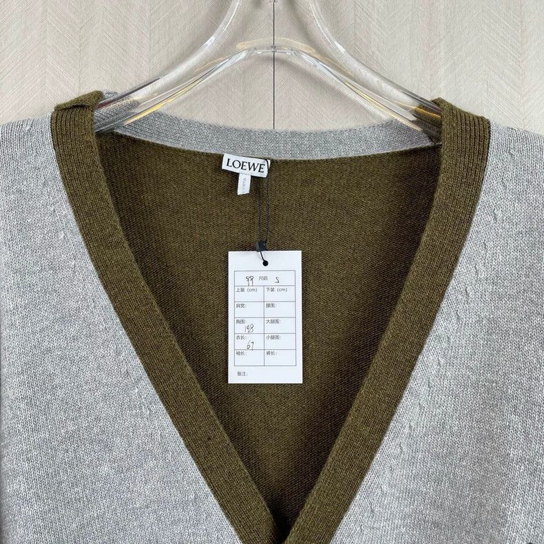 Loewe 1999 Loewe V-Neck Cardigan with Color Block Sleeves Size US S / EU 44-46 / 1 - 6 Thumbnail