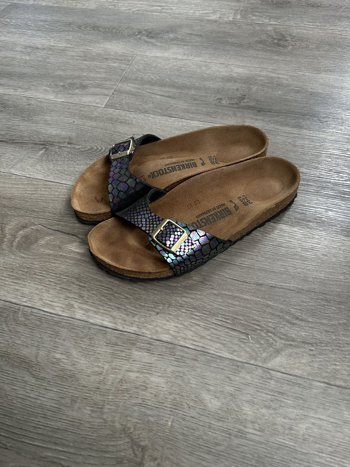 Birkenstock × Vintage 🫧Birkenstock Vintage Patent Leather Buckle Sandals Size US 8 / IT 38 - 3 Thumbnail