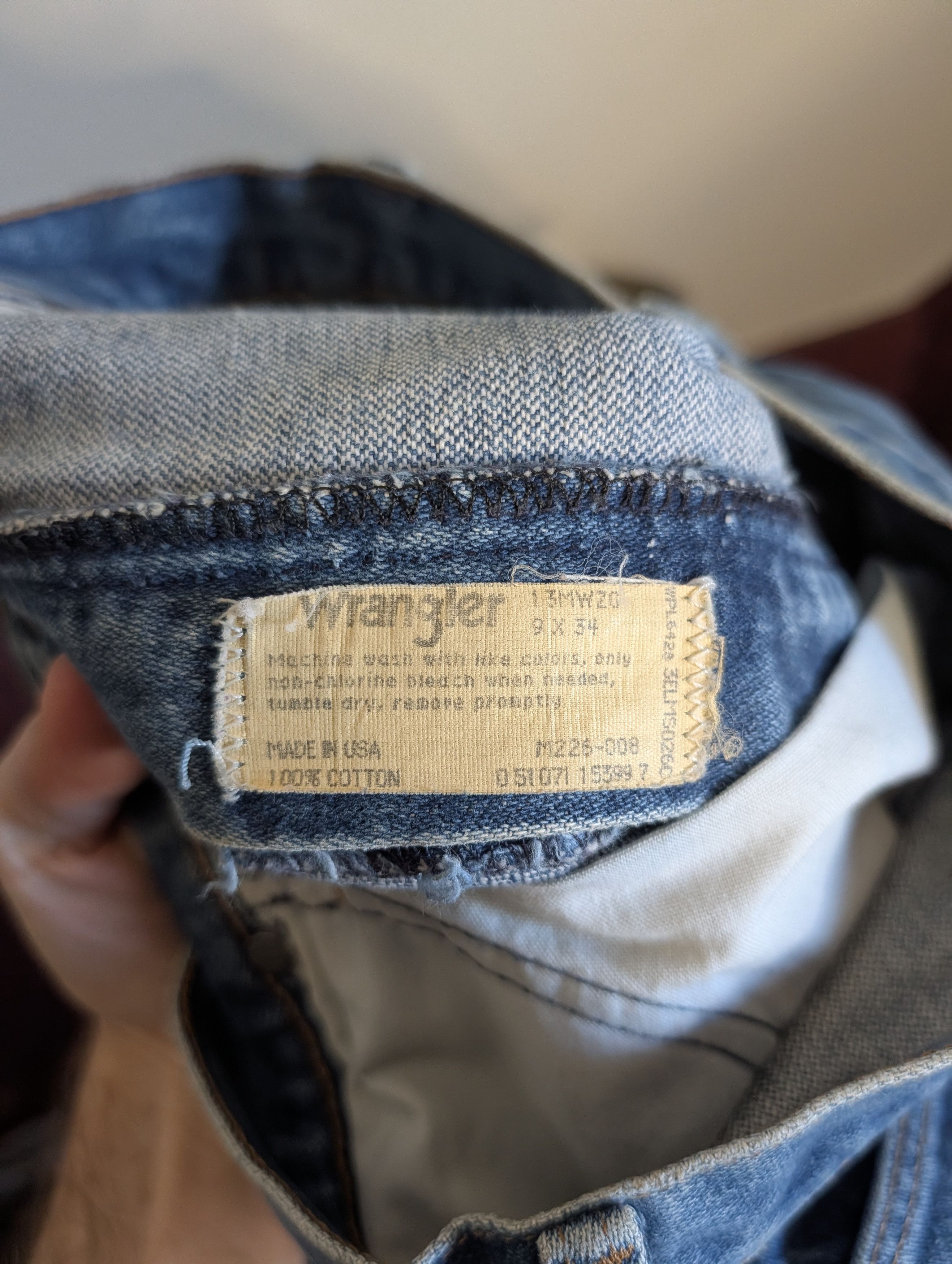 Wrangler Vintage MiUSA street art tribal screen print 1 of 1 jeans Size US 29 - 14 Thumbnail