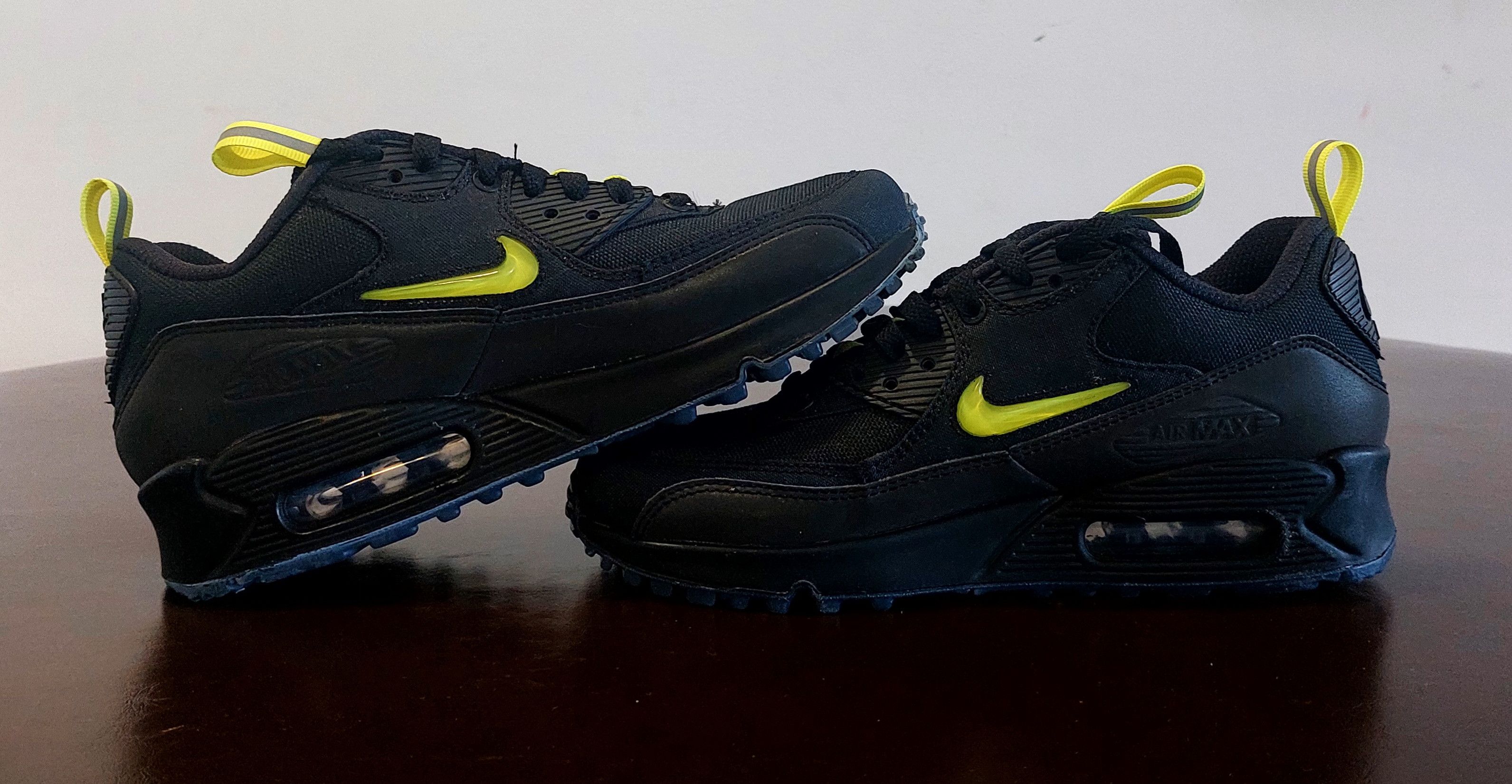 Nike Nike Air Max 90 x The Basement Manchester Size US 5.5 / EU 38 - 10 Thumbnail