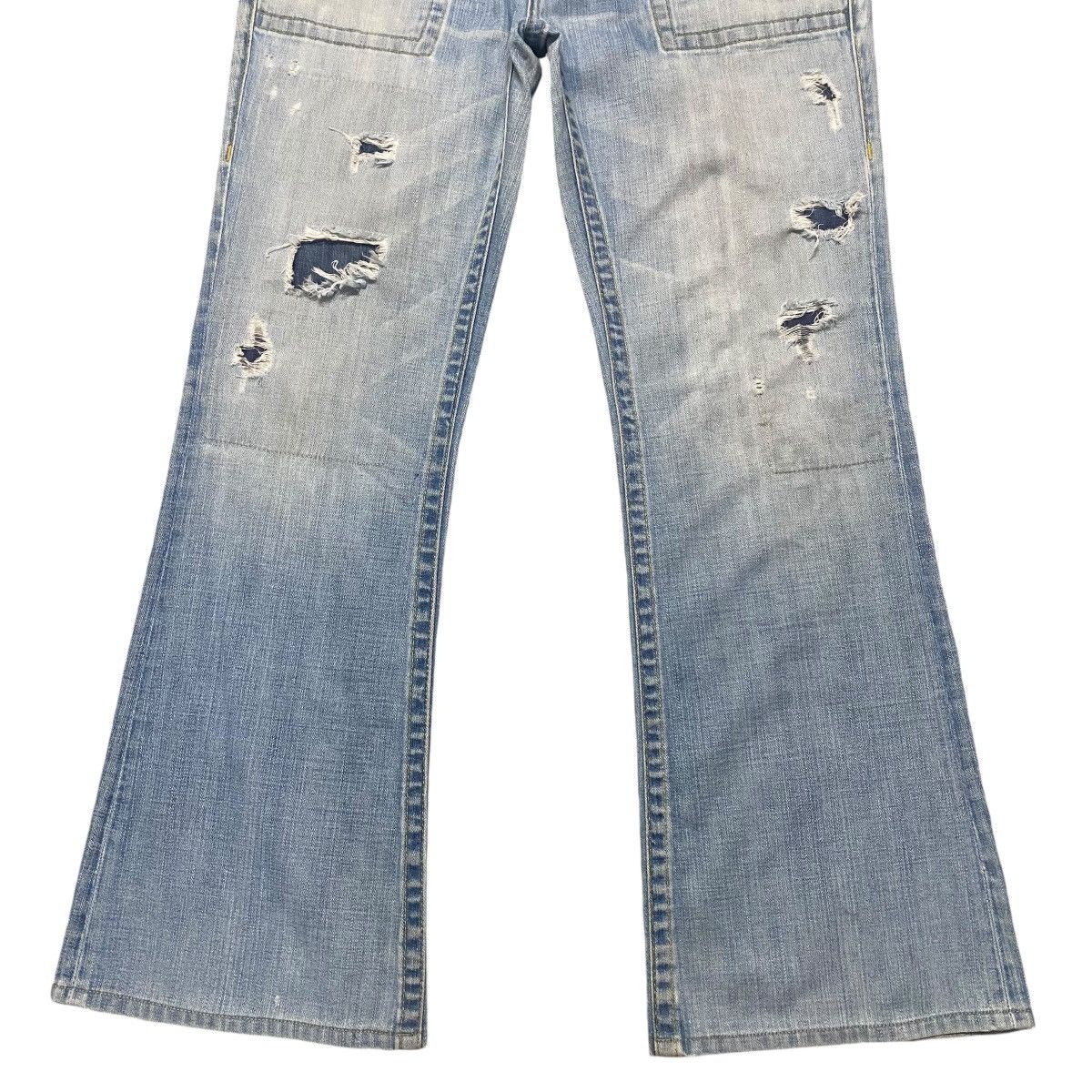 True Religion Vintage True Religion Distressed Denim Flare Jeans Size US 35 - 8 Thumbnail
