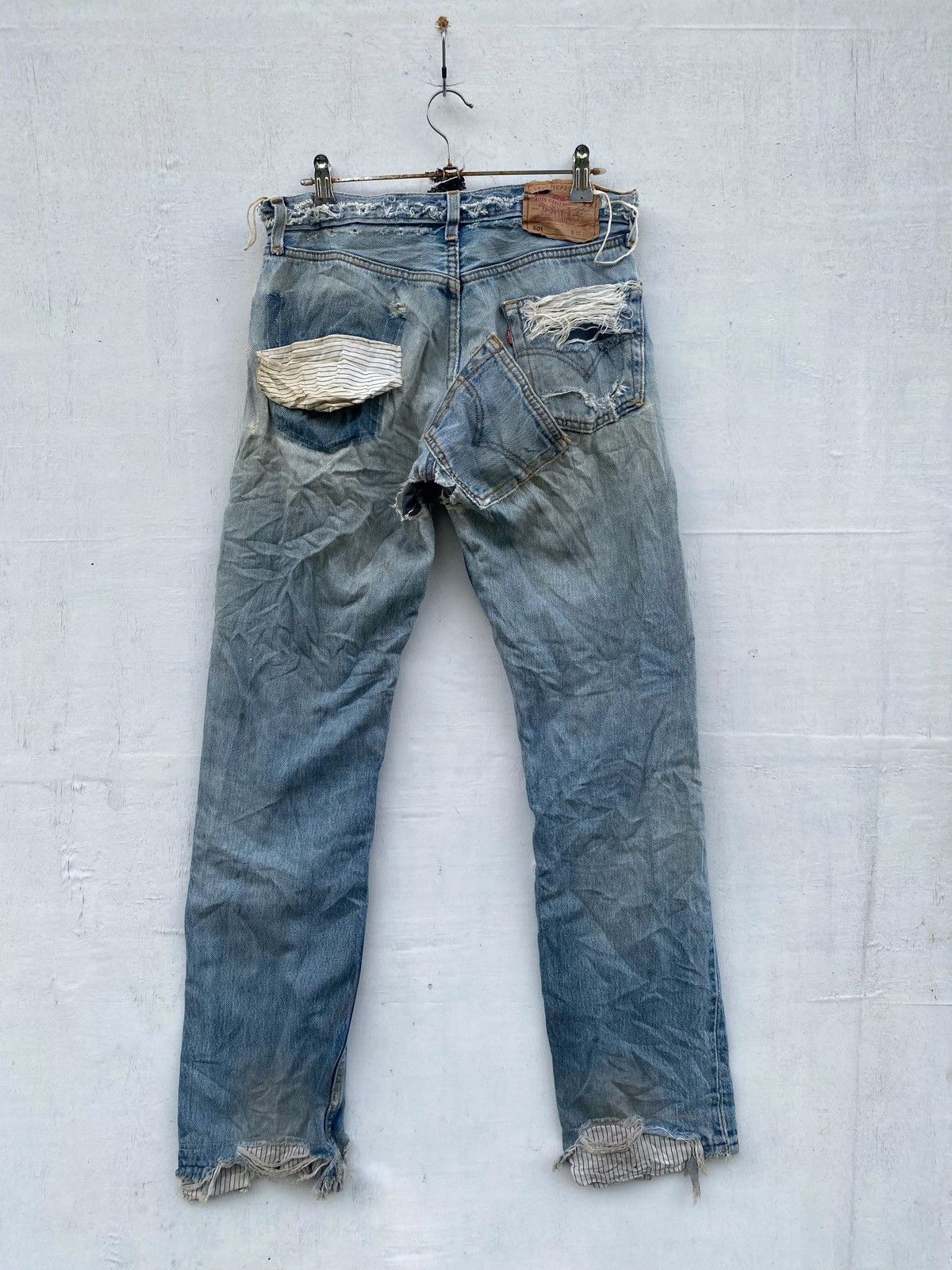 Vinti Andrews LEVIS X ANDREW’S DESTROYED DESIGN SEDITIONARIES DESIGN RARE Size US 30 / EU 46 - 2 Thumbnail