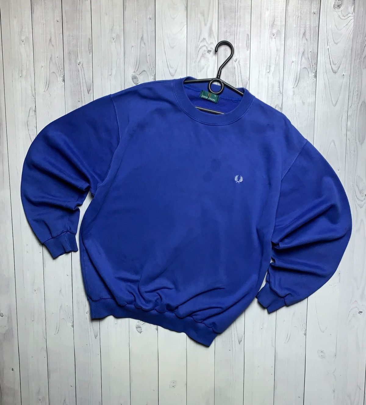 Fred Perry × Vintage Vintage Fred Perry sweatshirt logo size XL blue Size US XL / EU 56 / 4 - 1 Thumbnail