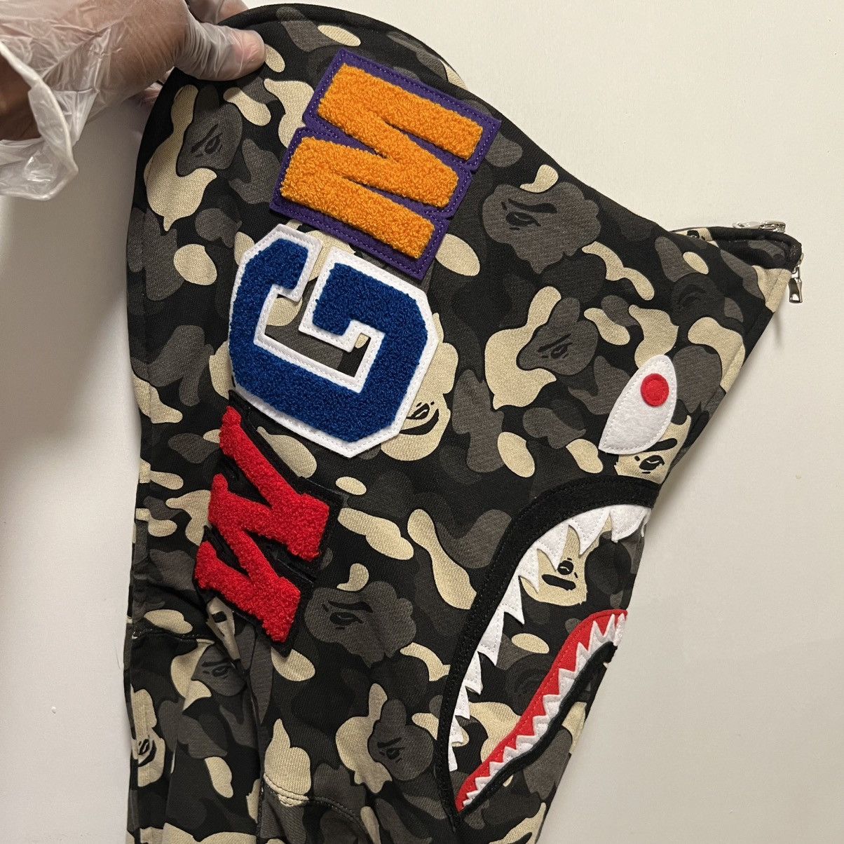 Bape BAPE Separate Shark Full Zip Beige Size US XL / EU 56 / 4 - 4 Thumbnail