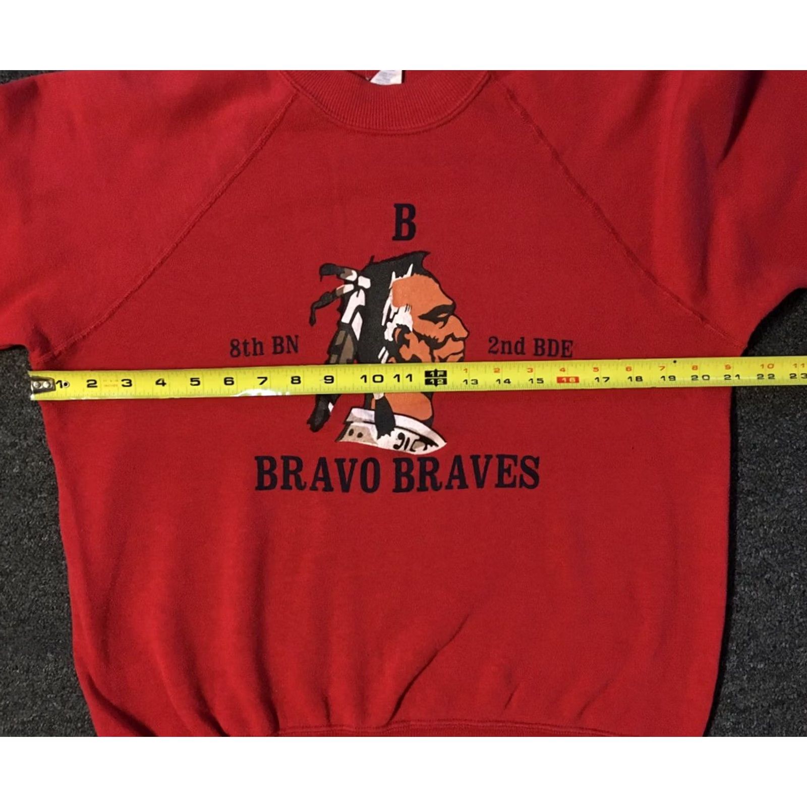Soffe VINTAGE Soffe Sweatshirt Military Red M USA 80s 90s Grunge Barvo Braves 8th BN 2nd BDE Navy Marine Army College Urban Punk Hip Hop Retro USA Mens Size US M / EU 48-50 / 2 - 5 Thumbnail